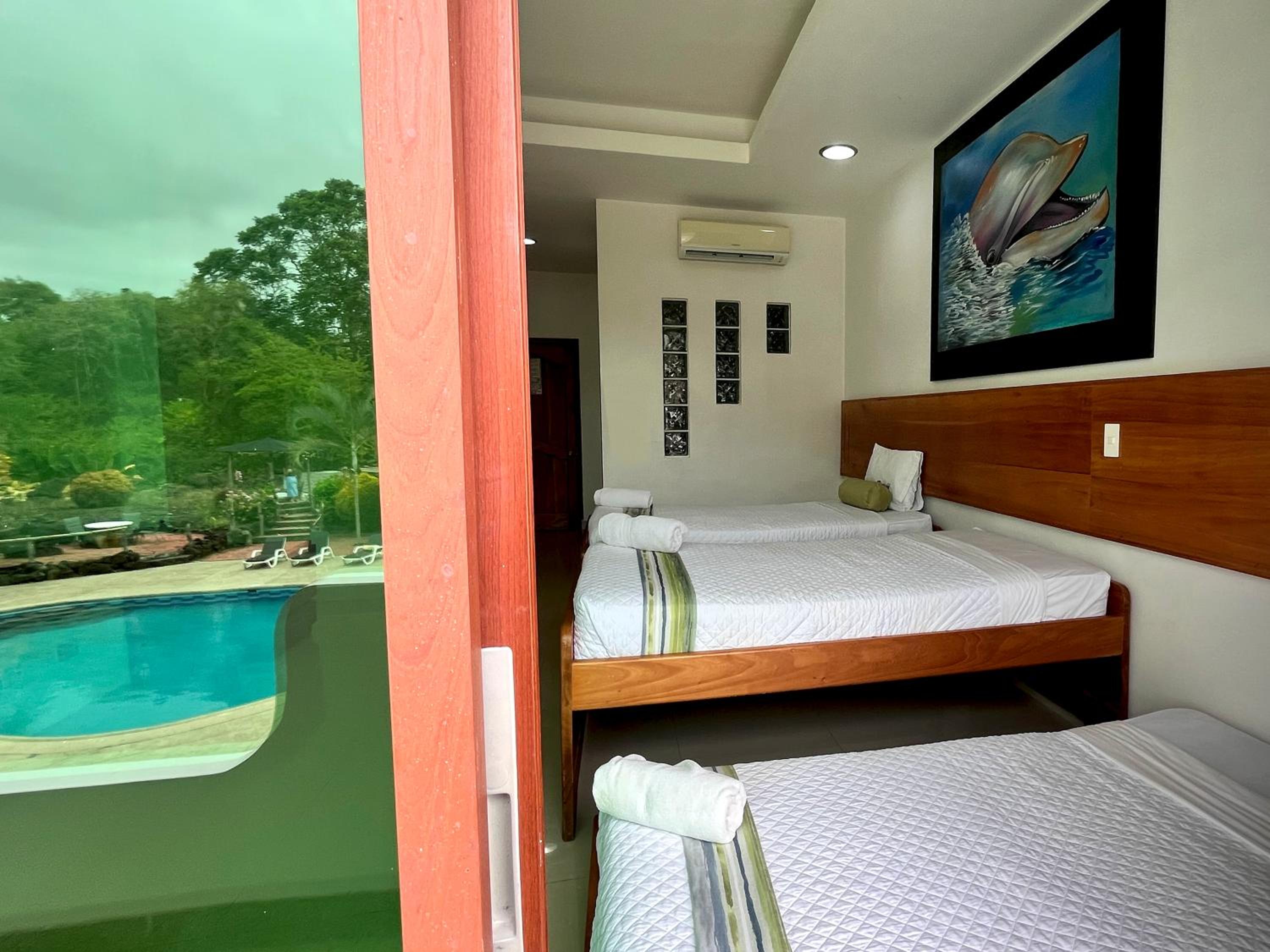 Standard Triple Room photo 2