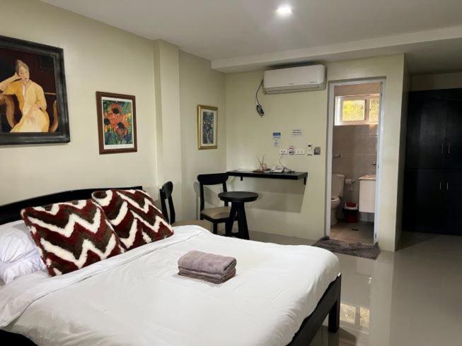 Deluxe Double Room - Photo 4