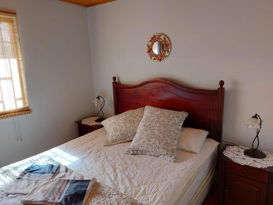 Three-Bedroom House photo 2