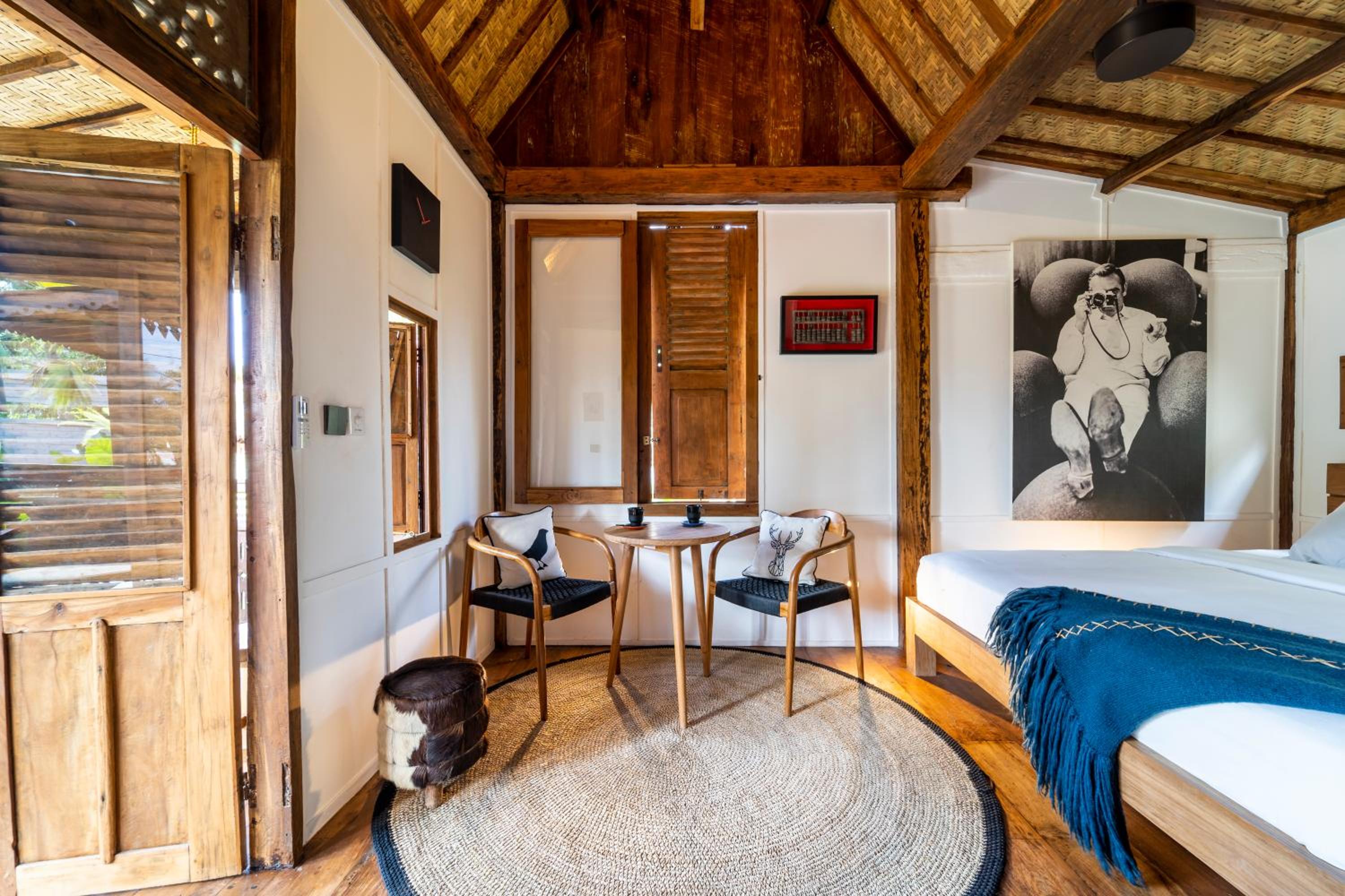 Deluxe Bungalow photo 2
