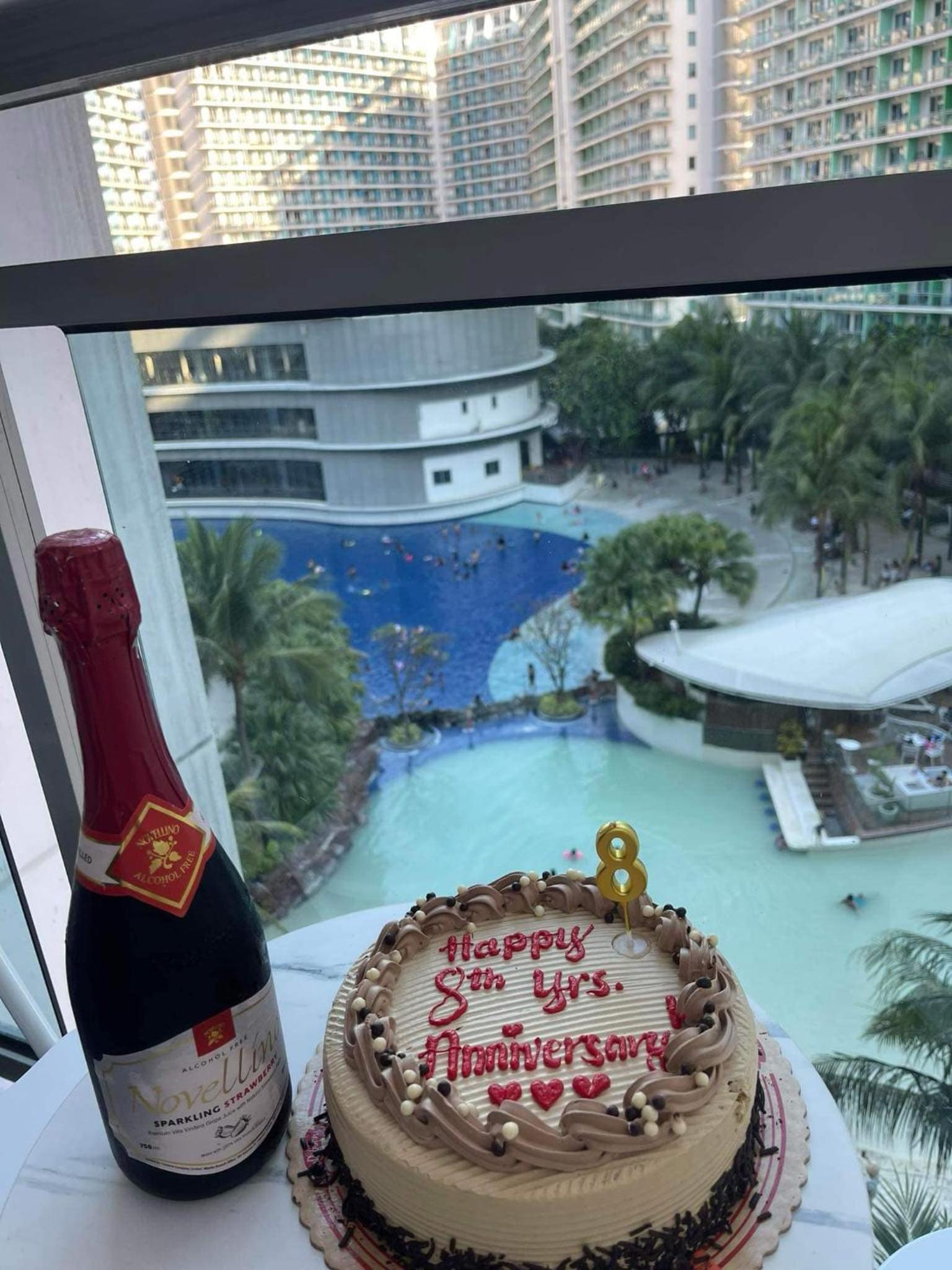 Studio with Pool View photo 3