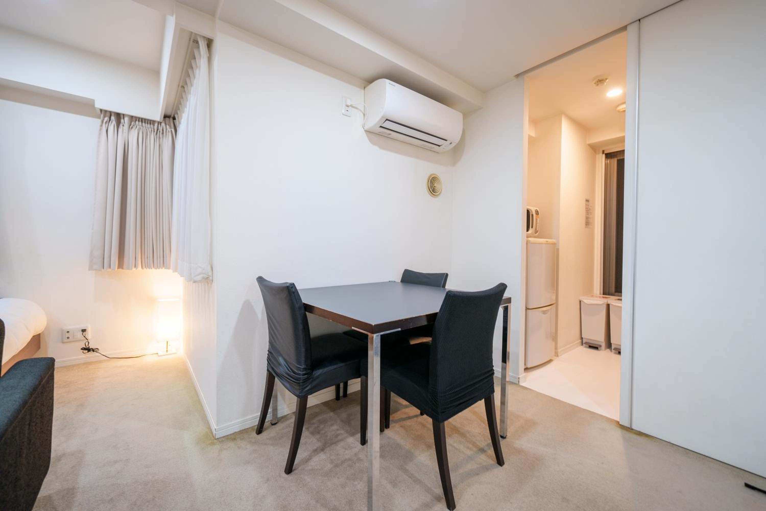 Apartment photo 3
