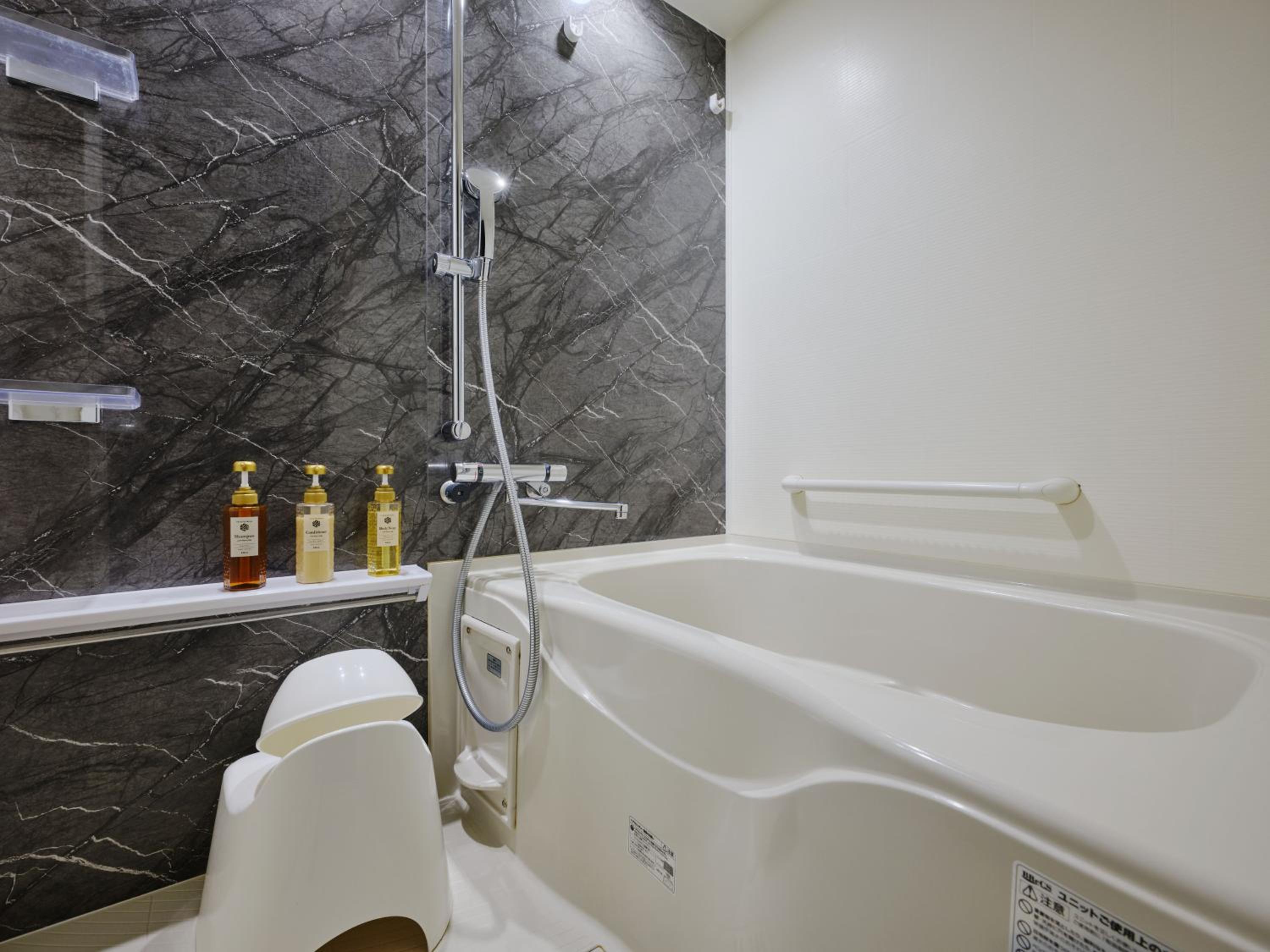 Superior King Room with Washing Machine photo 3