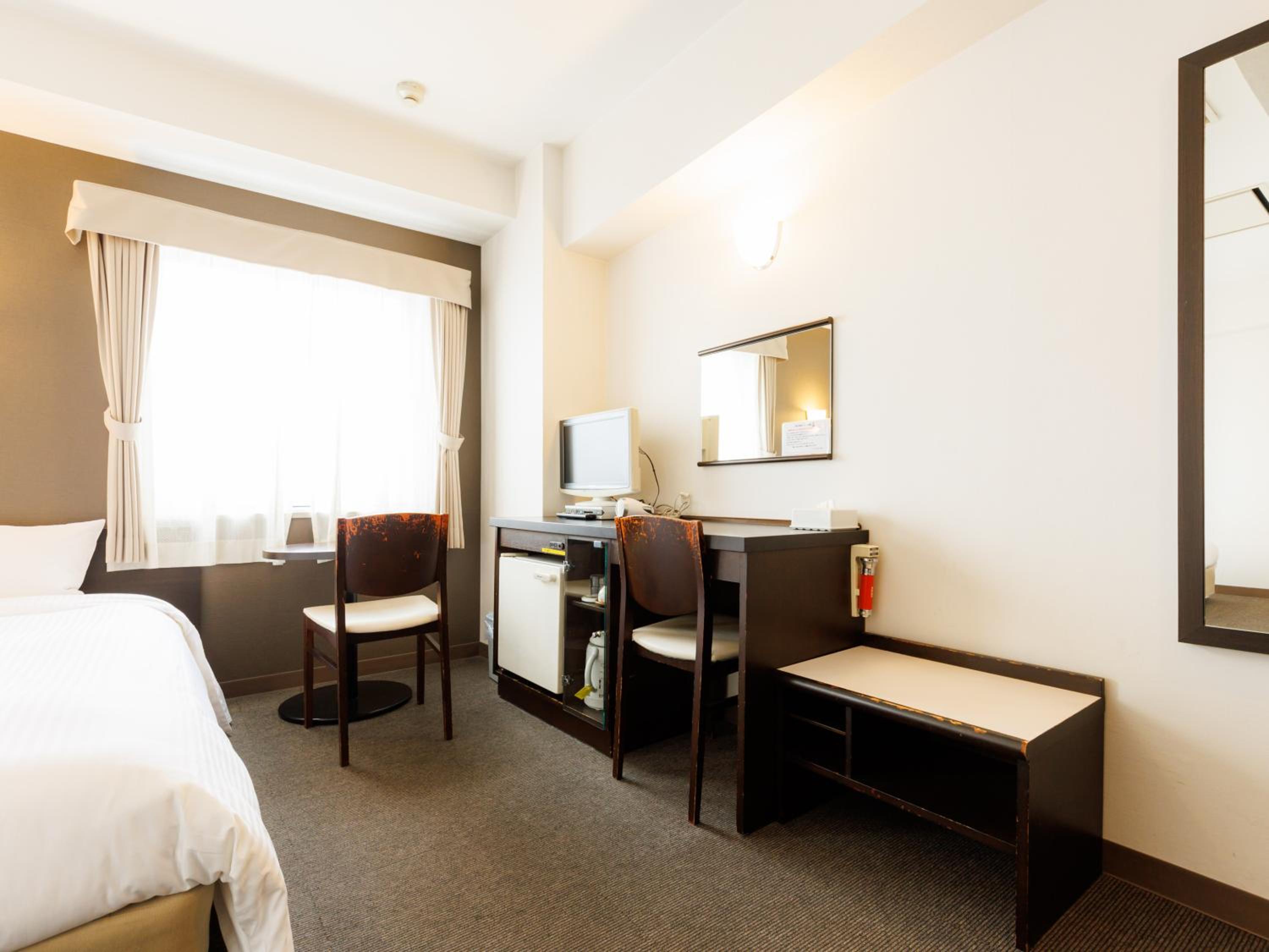 Standard Twin Room photo 3