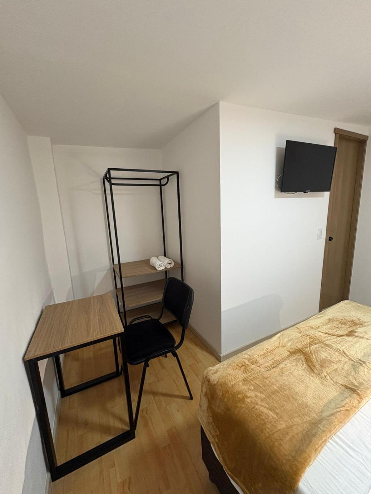 Standard Double Room photo 2