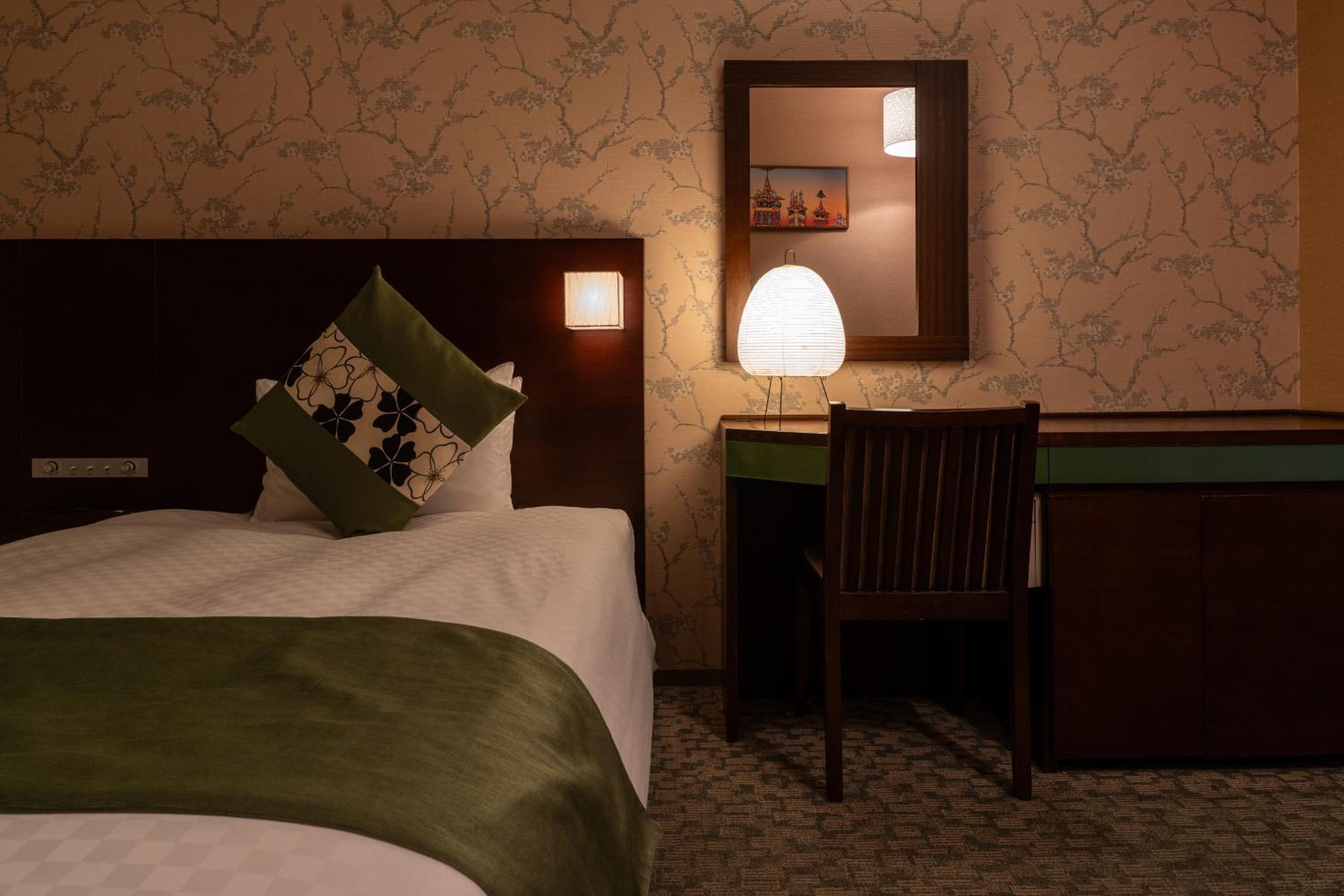 Standard Twin Room - Photo 6