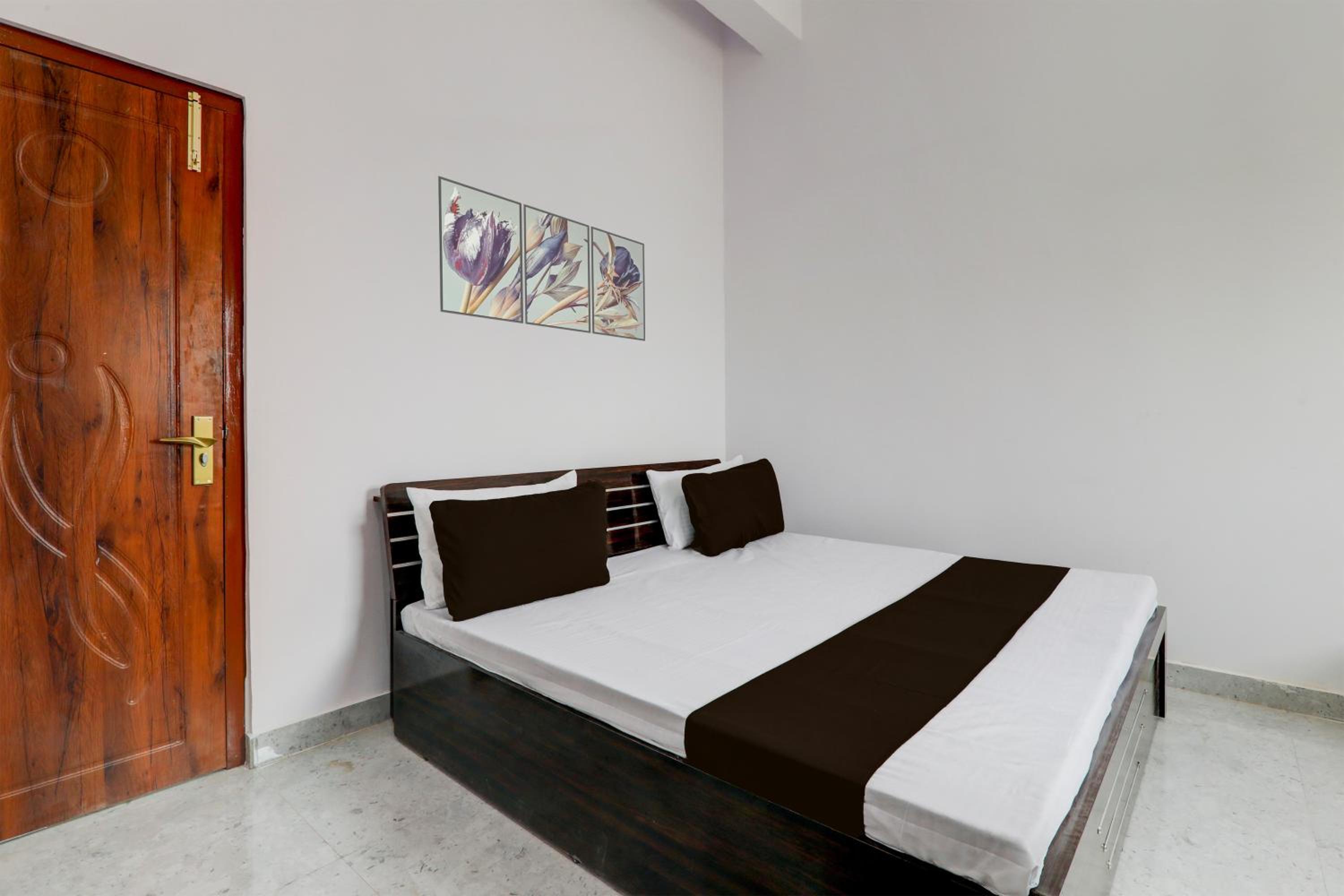 Classic Triple Room photo 1