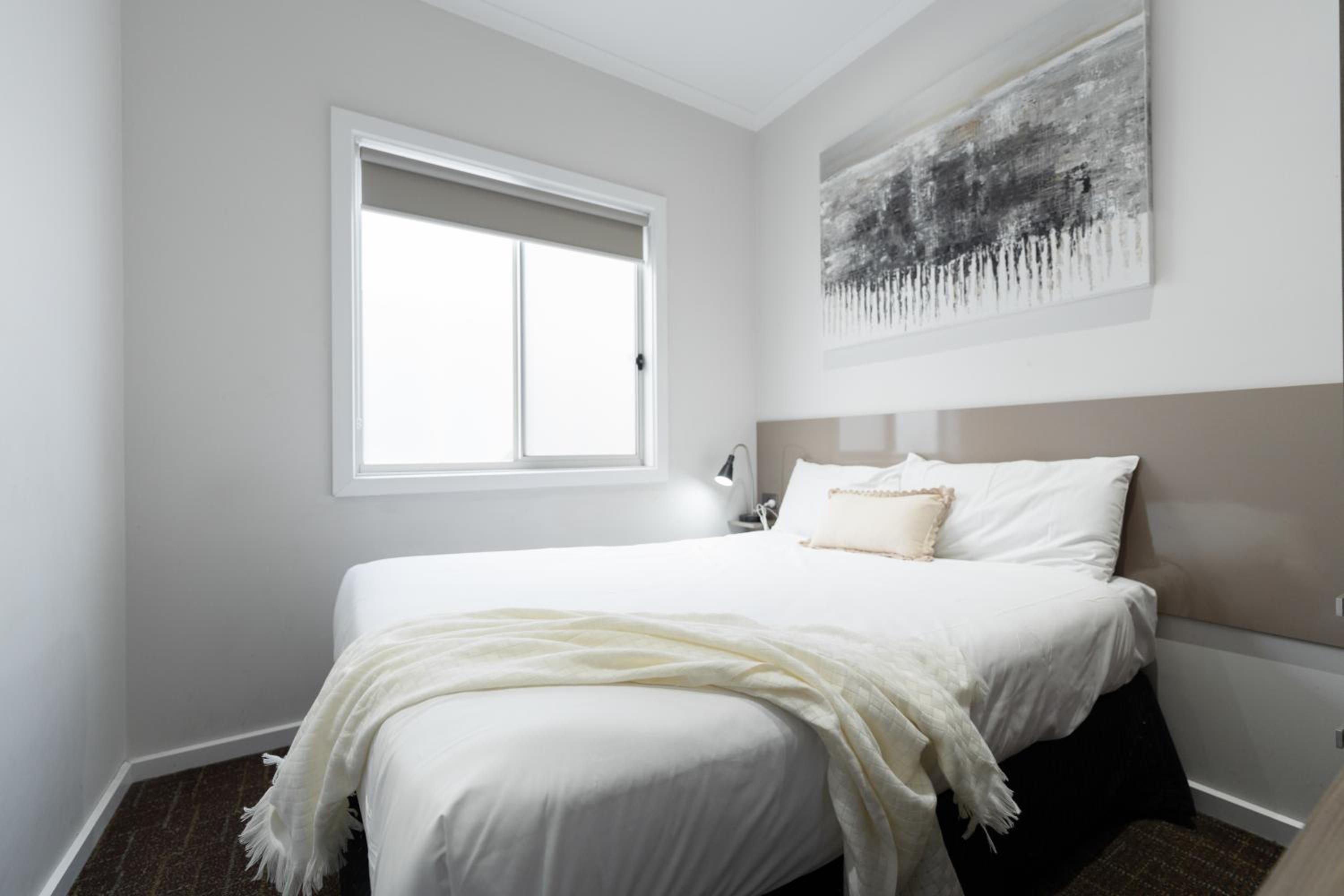 2 Bedroom Family Unit (Sleeps 6) - Photo 5