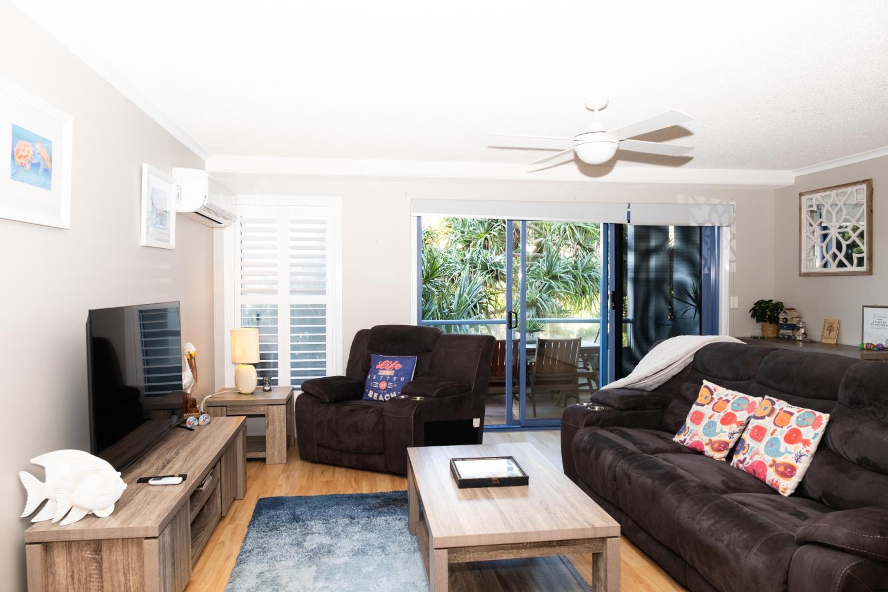 Two bedroom Apartment with Garden view photo 3