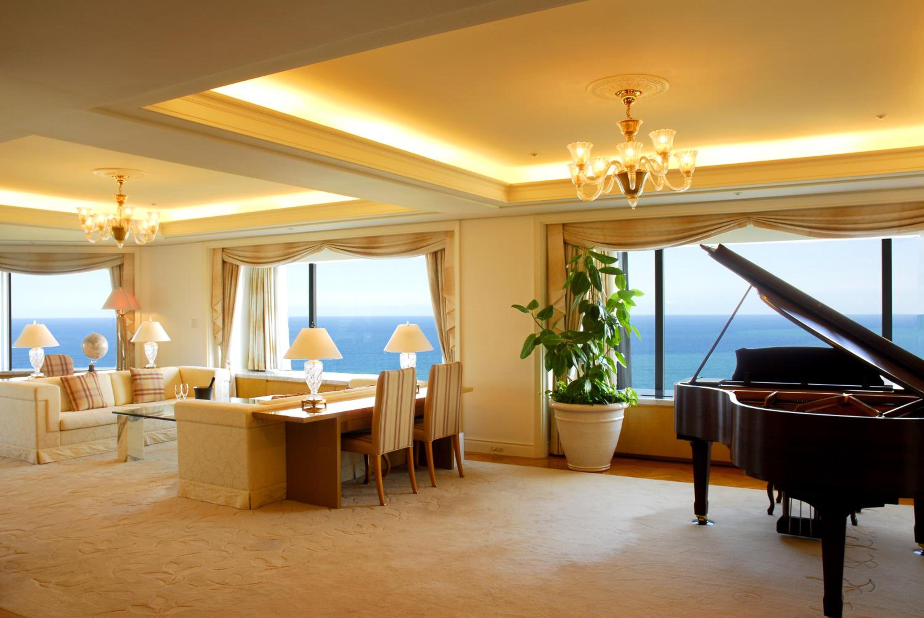 Club Suite Royal Room - Non-Smoking