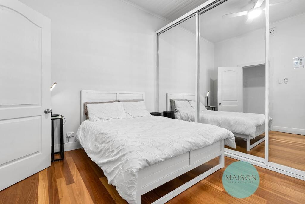 Three-Bedroom House photo 1