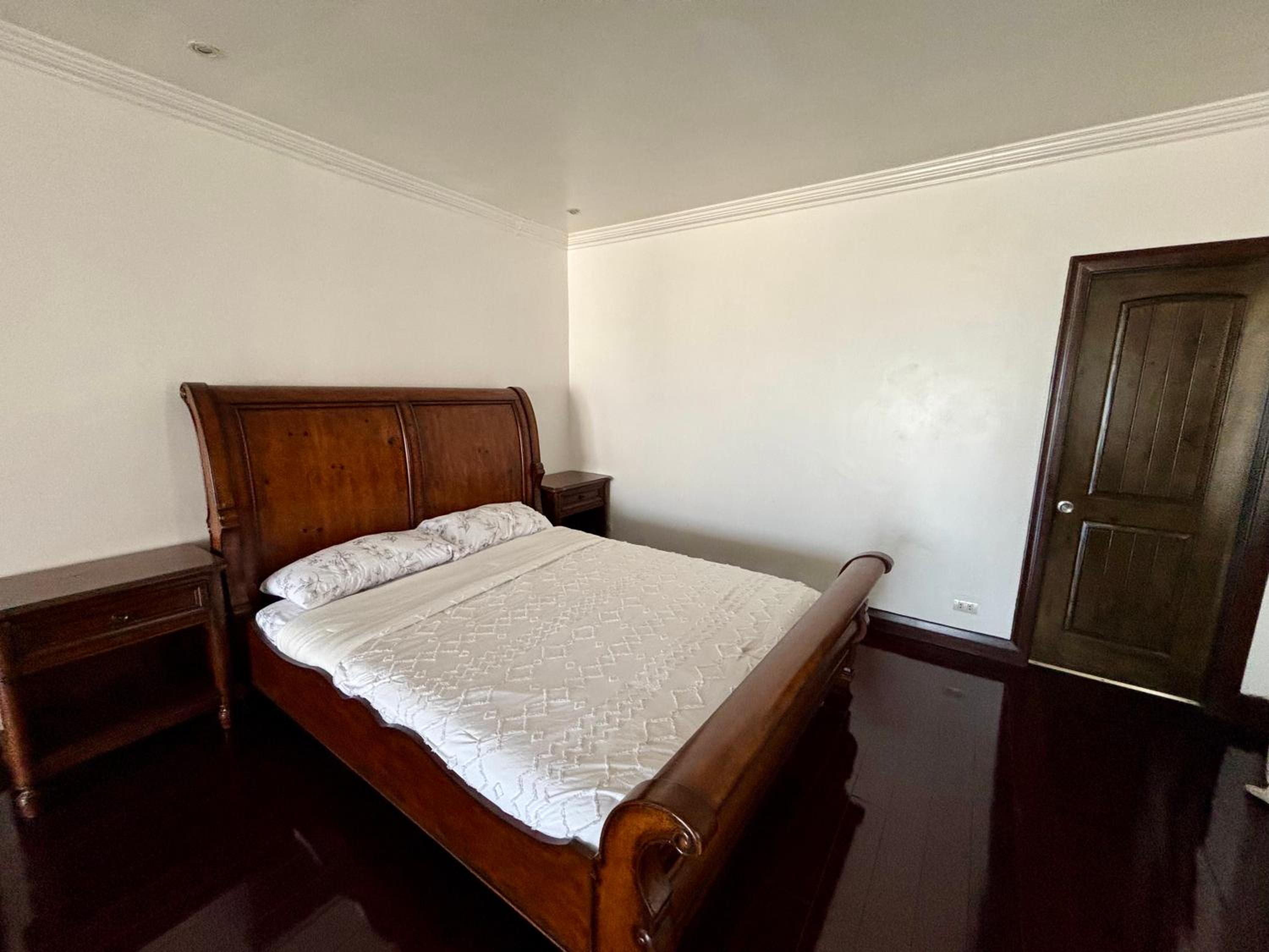 King Suite With Balcony photo 1