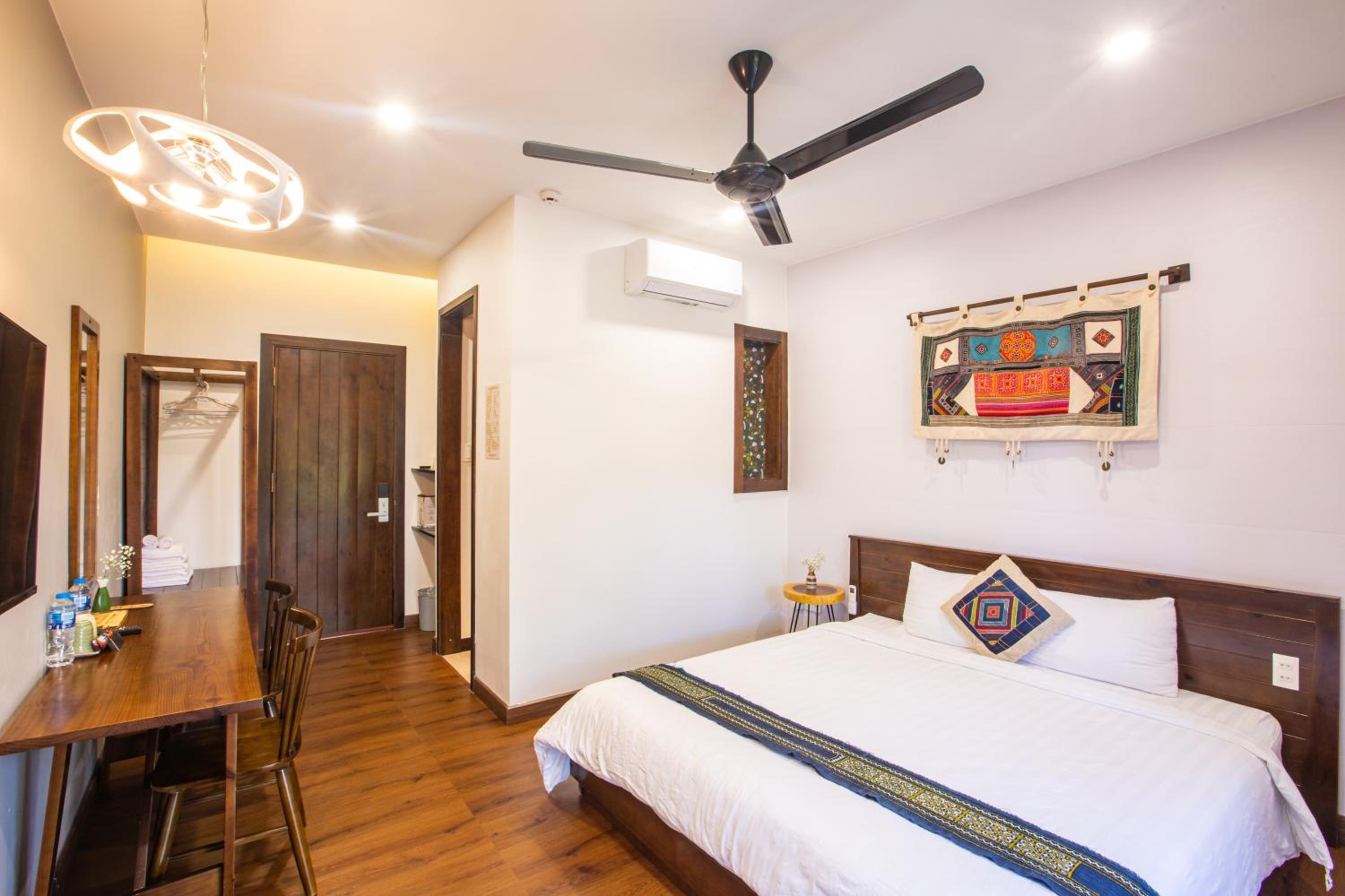 King Room with Garden View - Photo 3