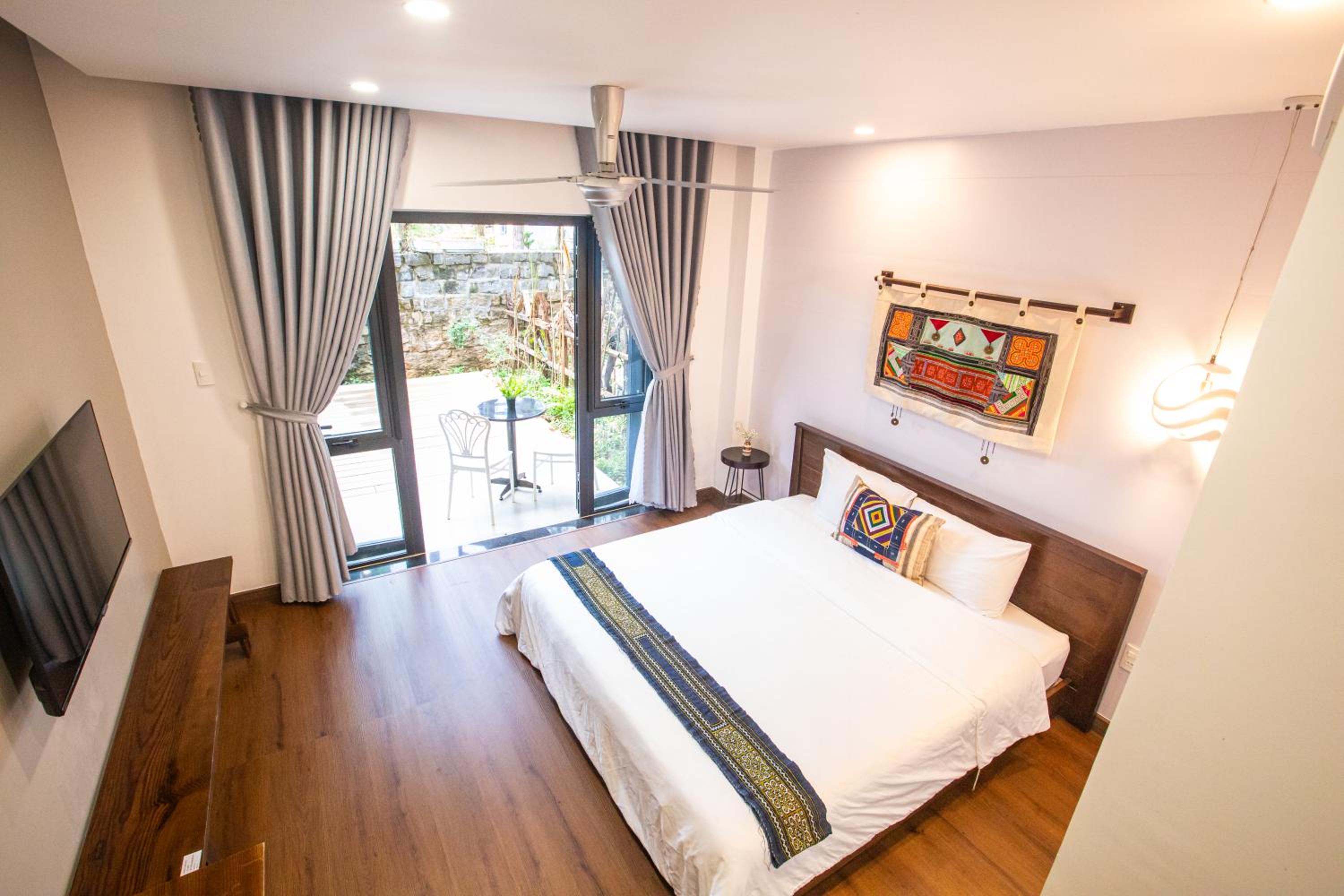 King Room with Garden View - Photo 8
