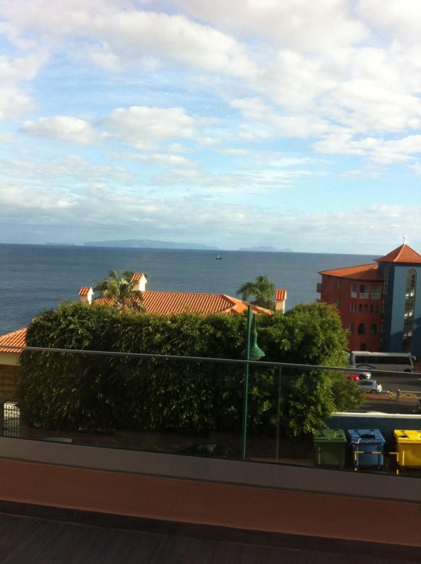 Apartment with Sea View photo 2
