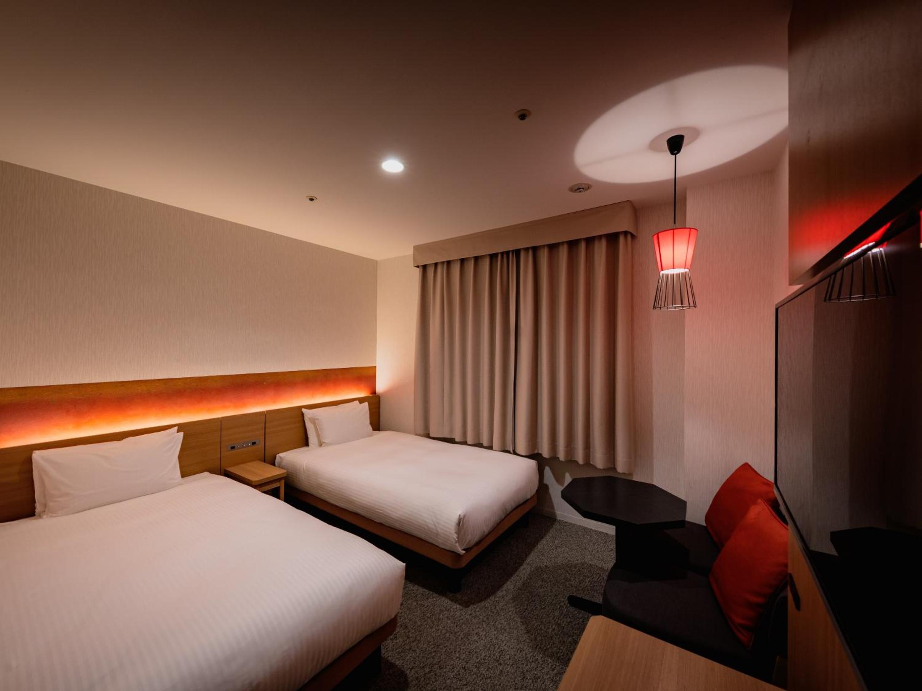 Moderate Twin Room - Non-Smoking - Photo 1
