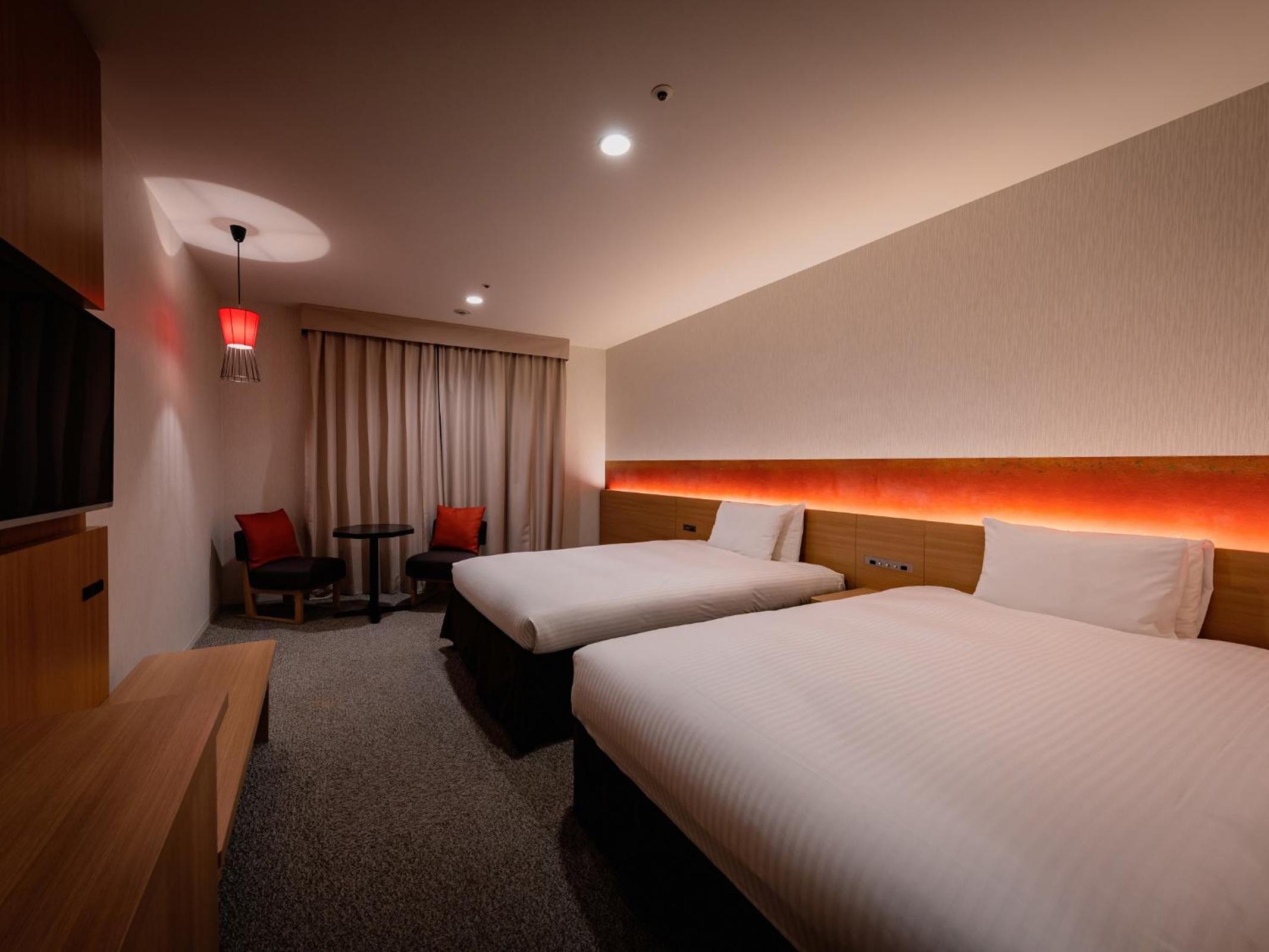 Superior Twin Room (3 Adults) - Non-Smoking - Photo 1