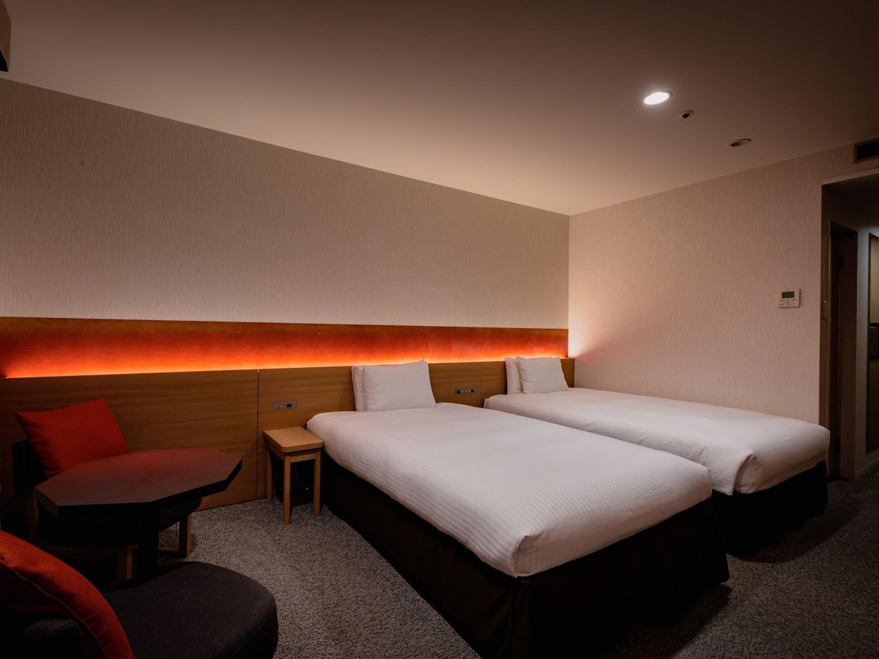 Superior Twin Room (3 Adults) - Non-Smoking - Photo 3