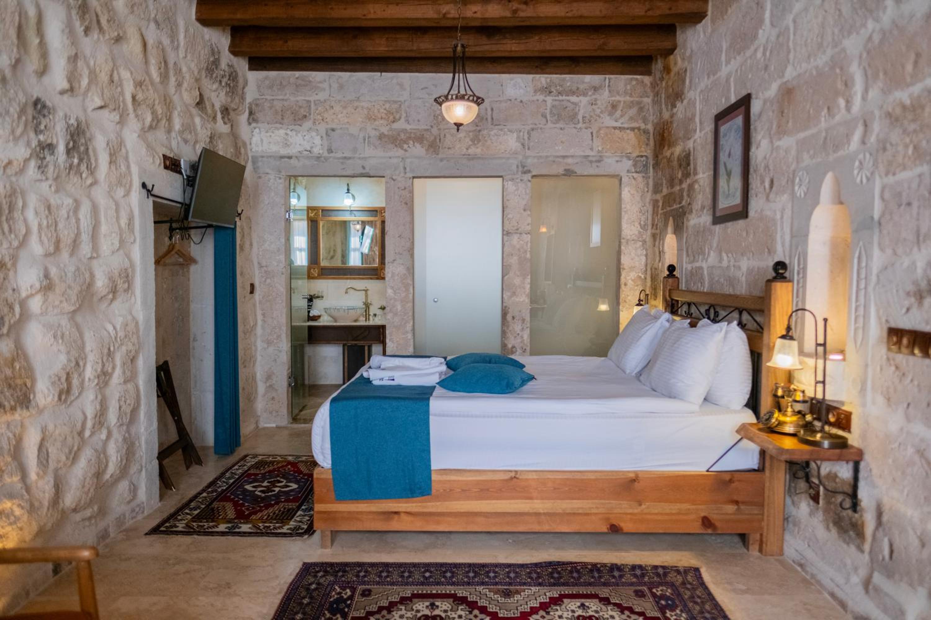 Deluxe Double Room - Photo 2