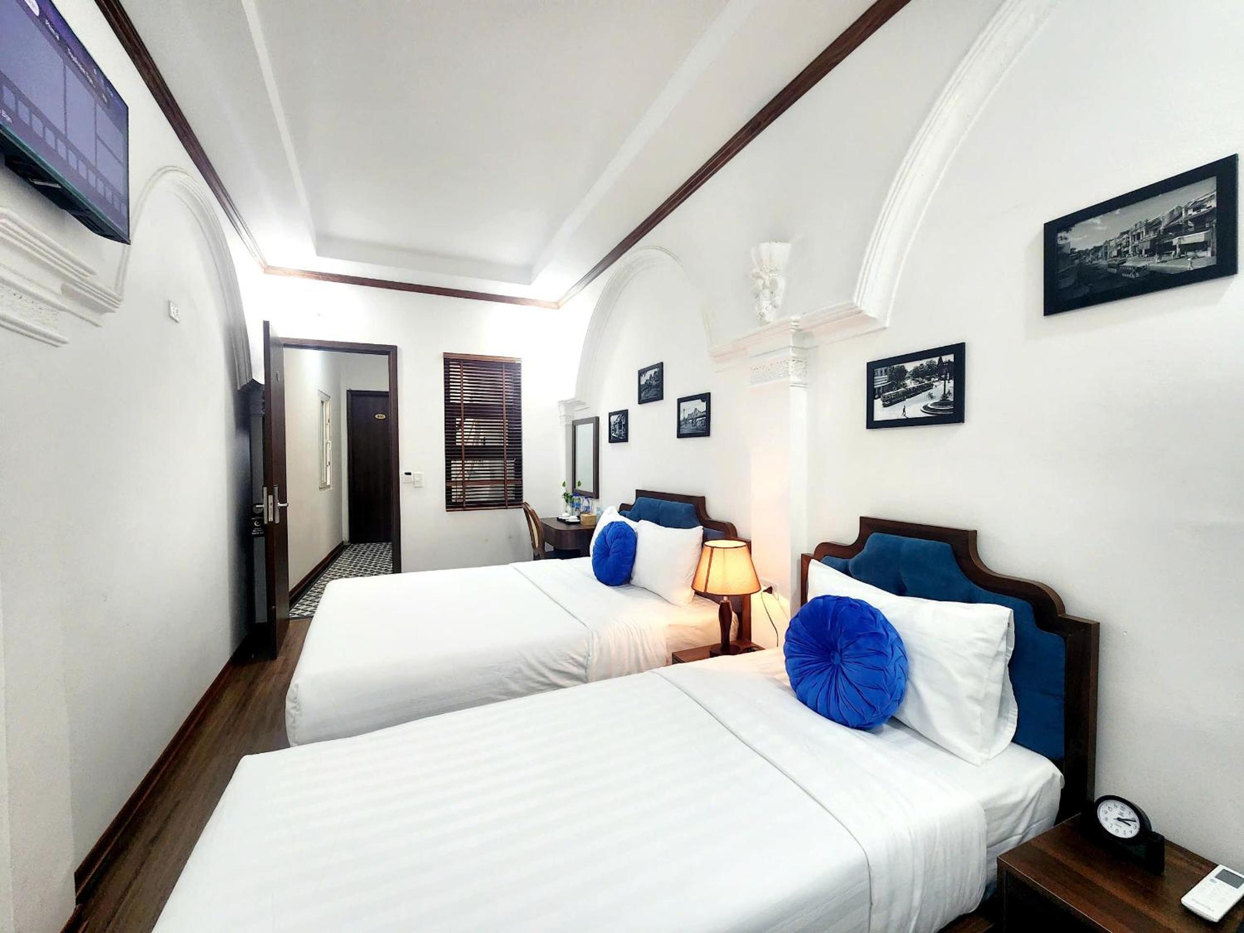 Executive Triple Room