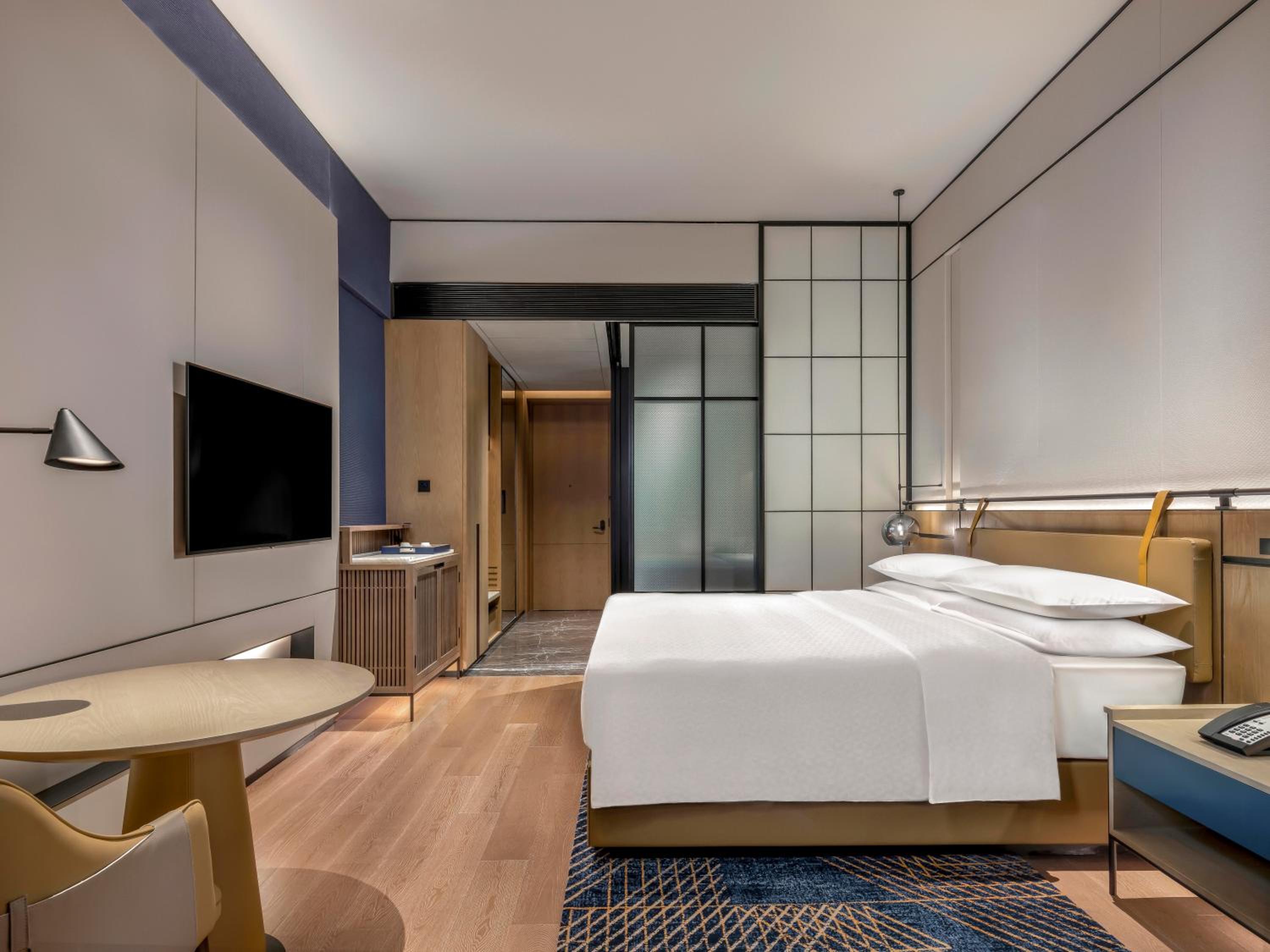 Classic King Bed Room