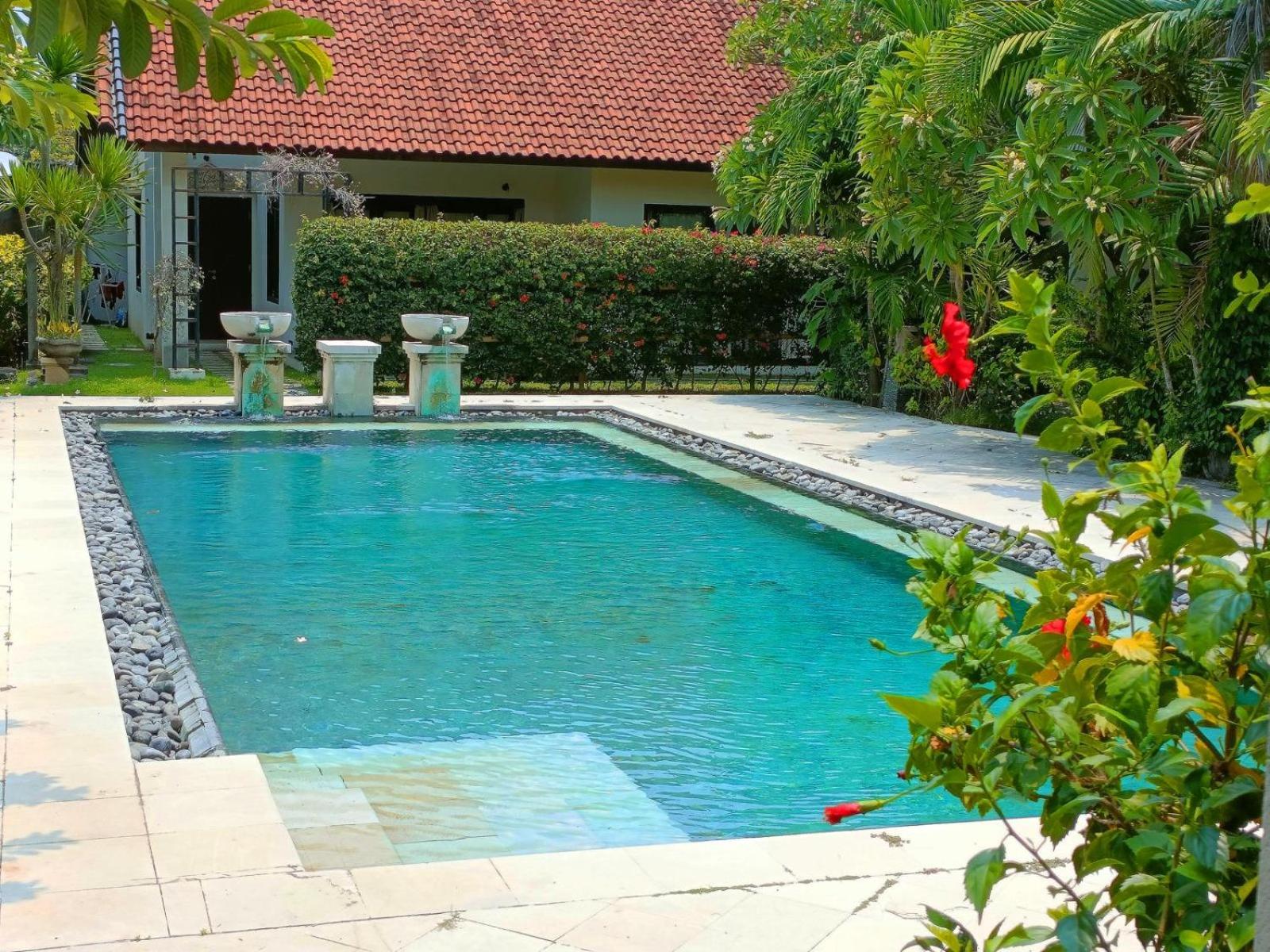 Two-Bedroom Villa - Photo 13