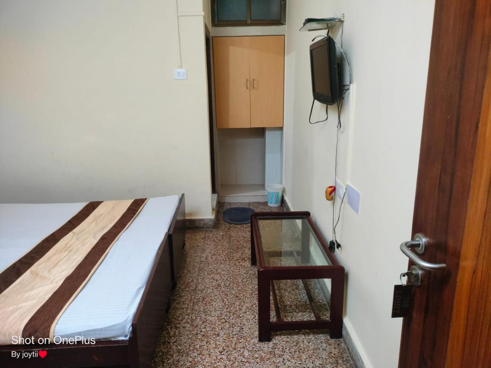 Economy Single Room photo 3