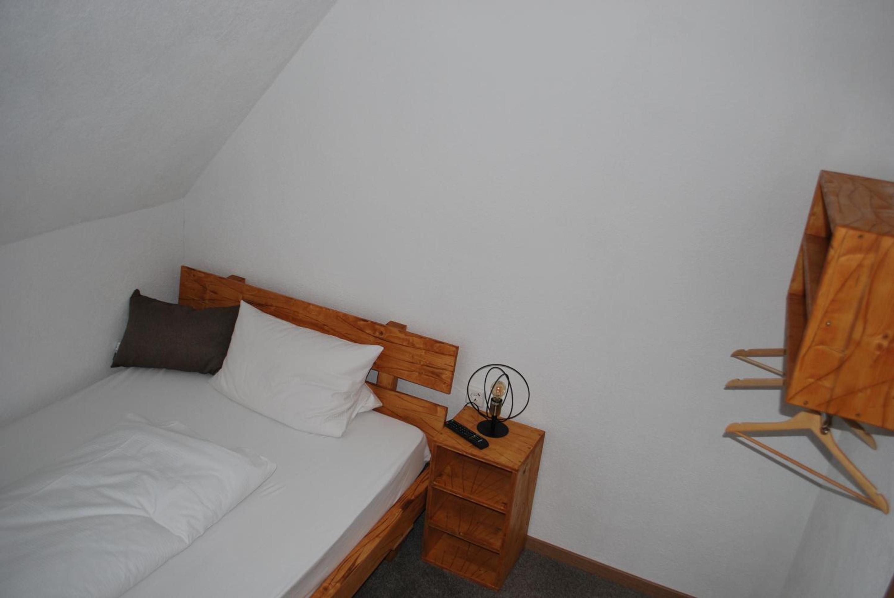 Single Room with Private External Bathroom