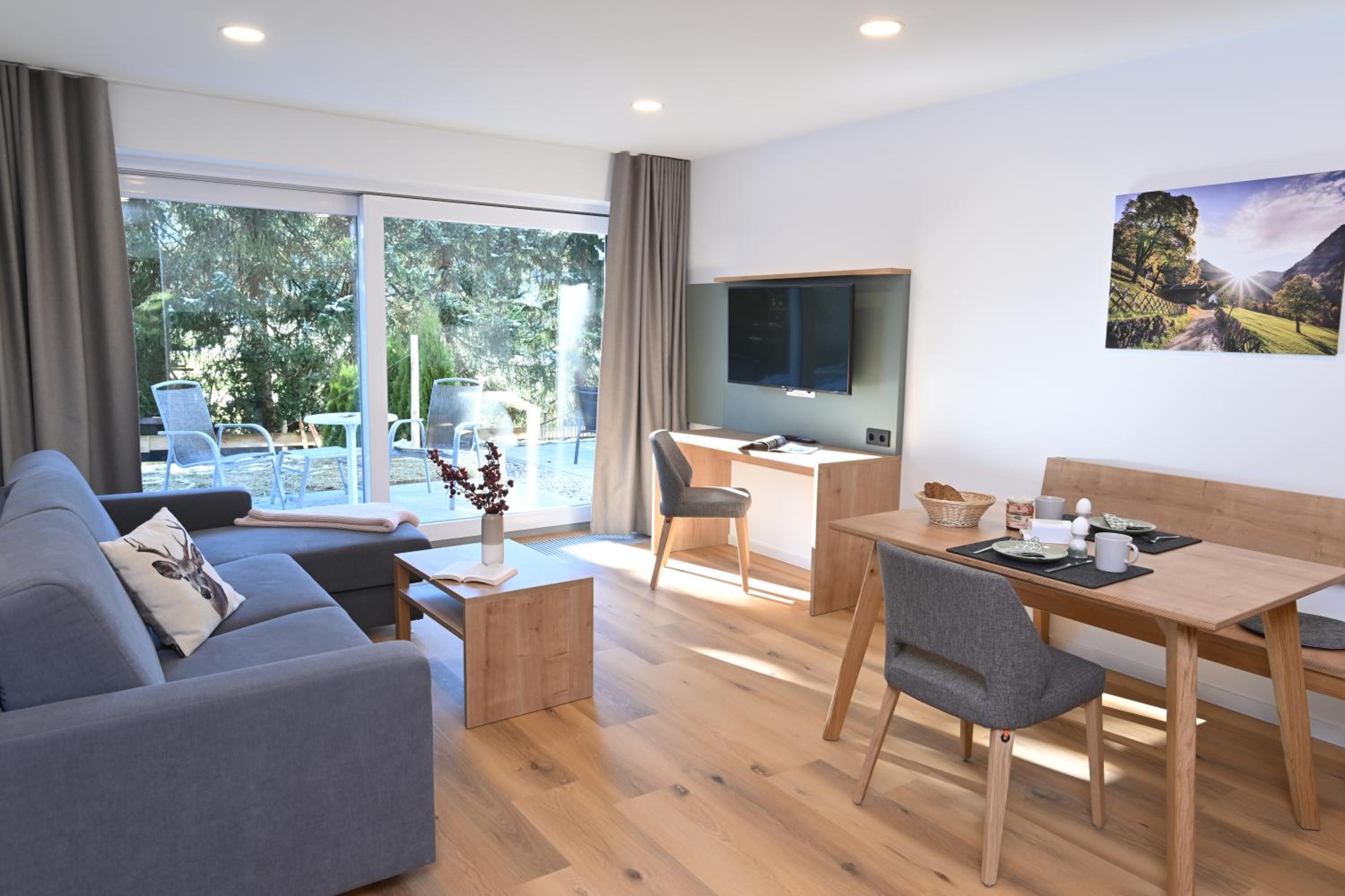 2- Room Family Apartment - annex/ no hotel services, no spa access