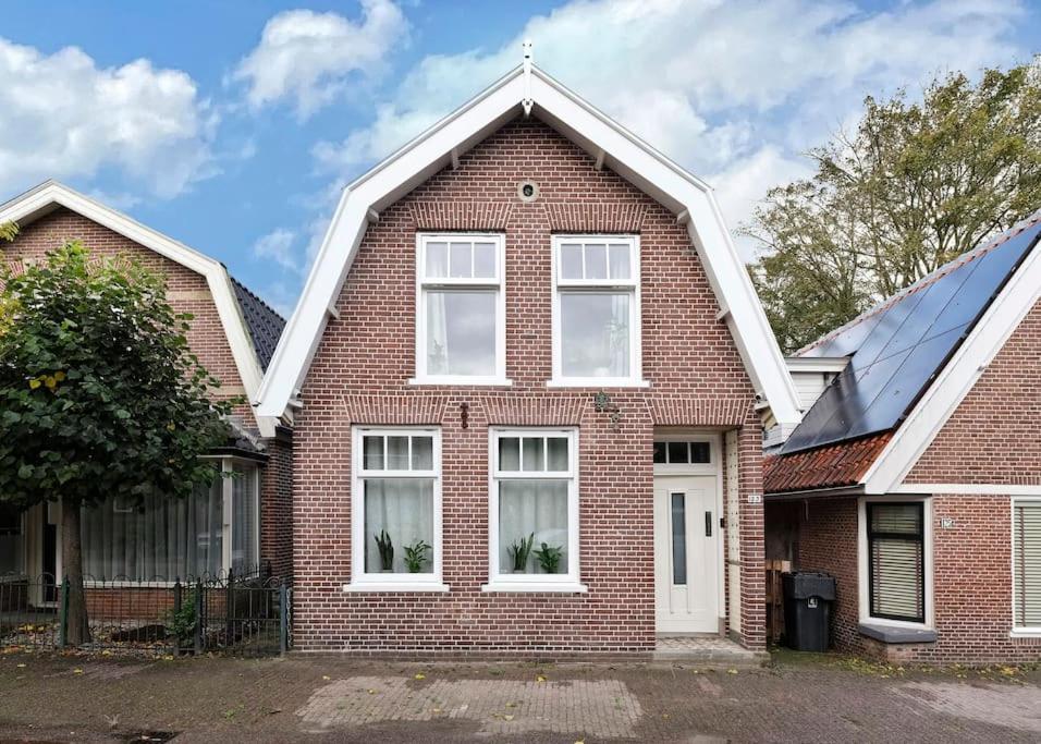 Villa photo 3