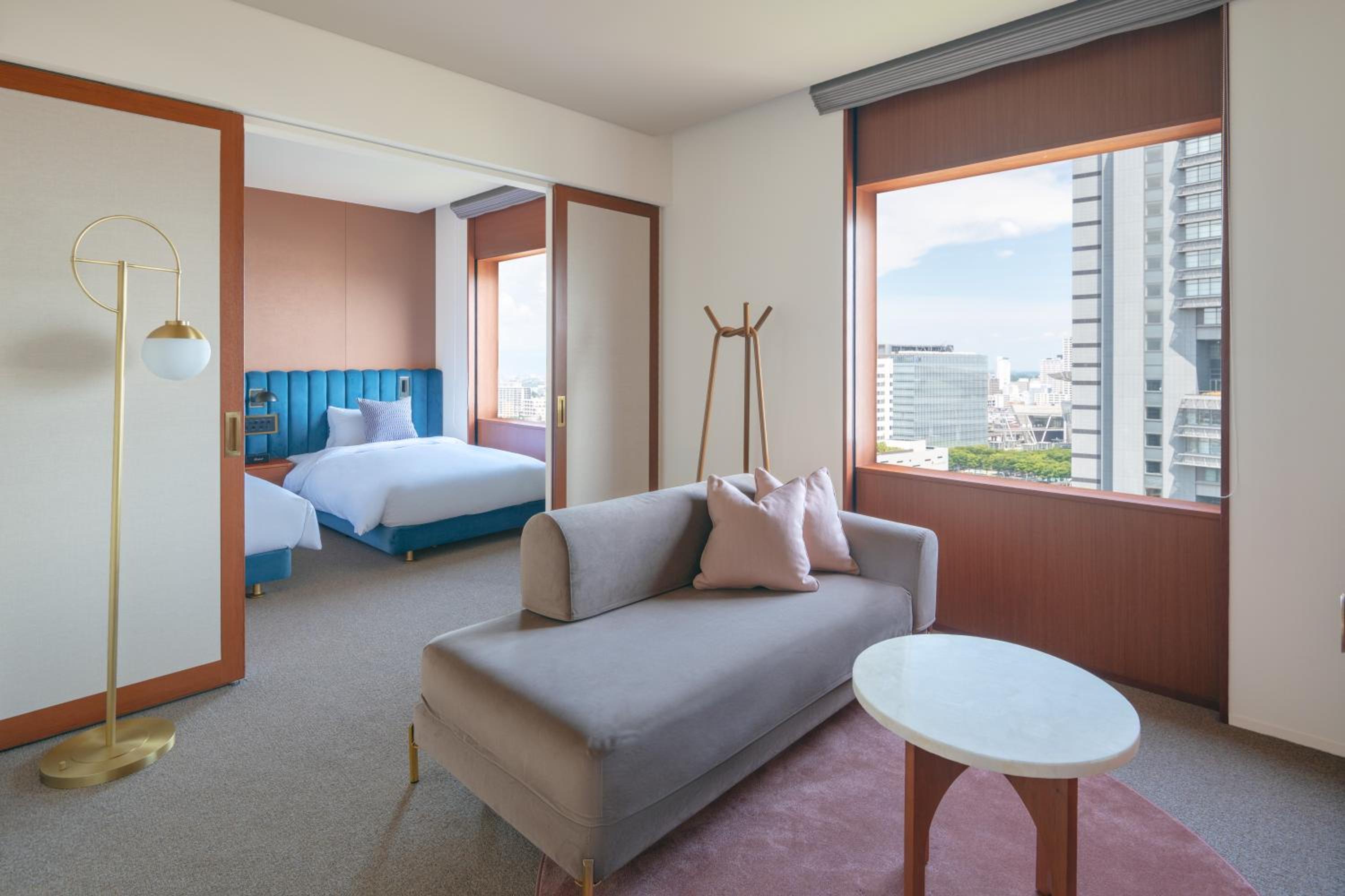 Corner Suite Twin Room - Non-Smoking - Photo 1