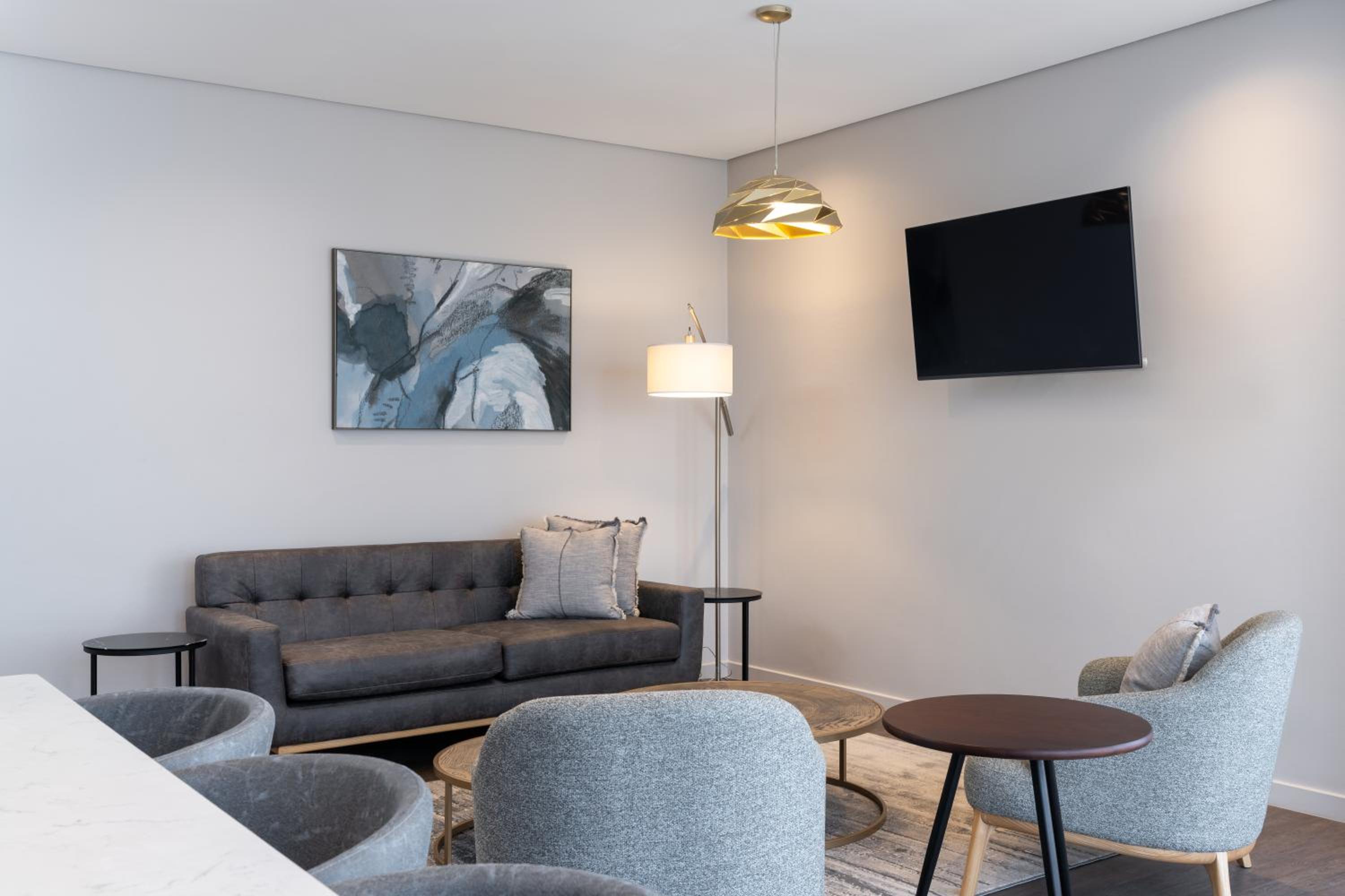 One Bedroom Apartment - Boutique Building