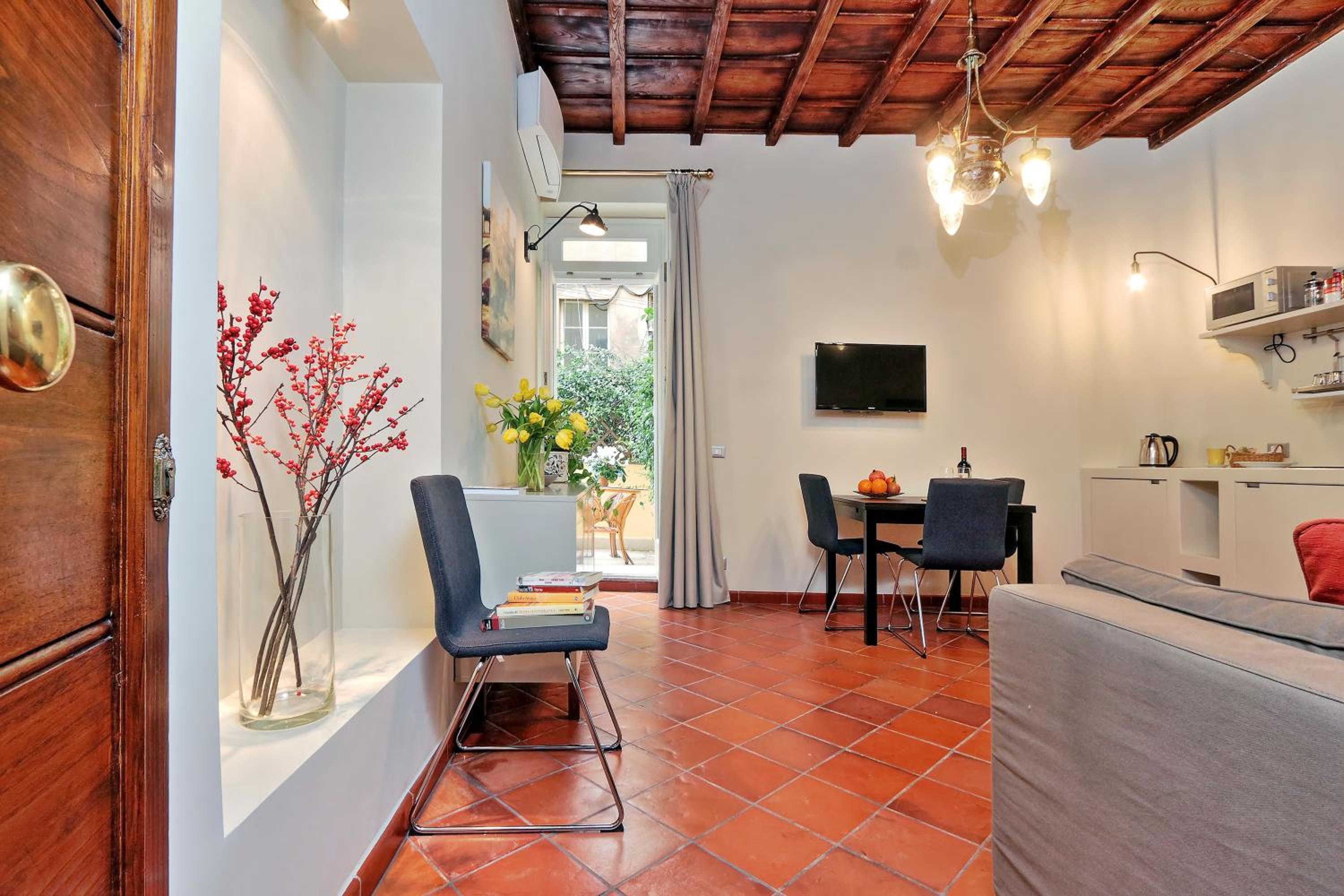 One-Bedroom Apartment with Terrace
