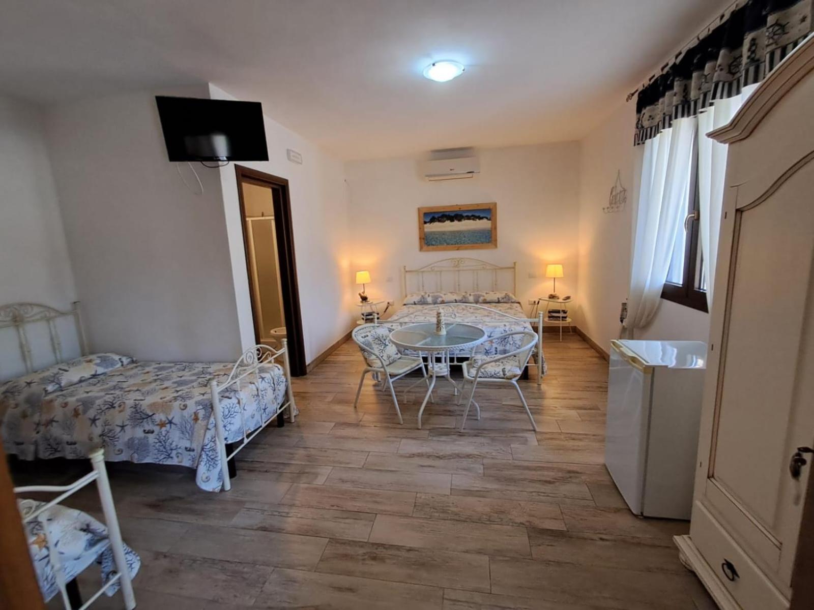 Classic Quadruple Room photo 1