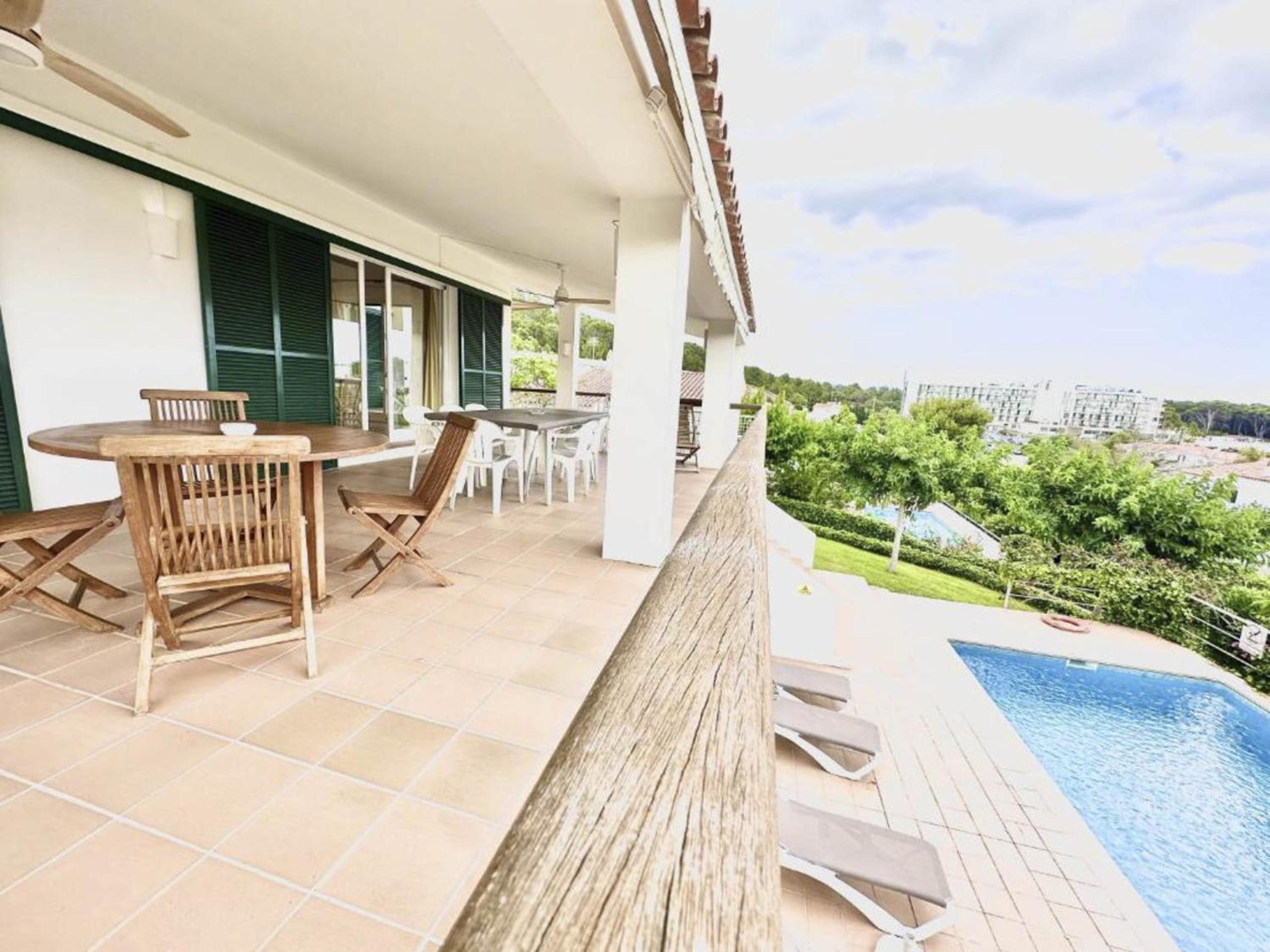 Villa photo 2
