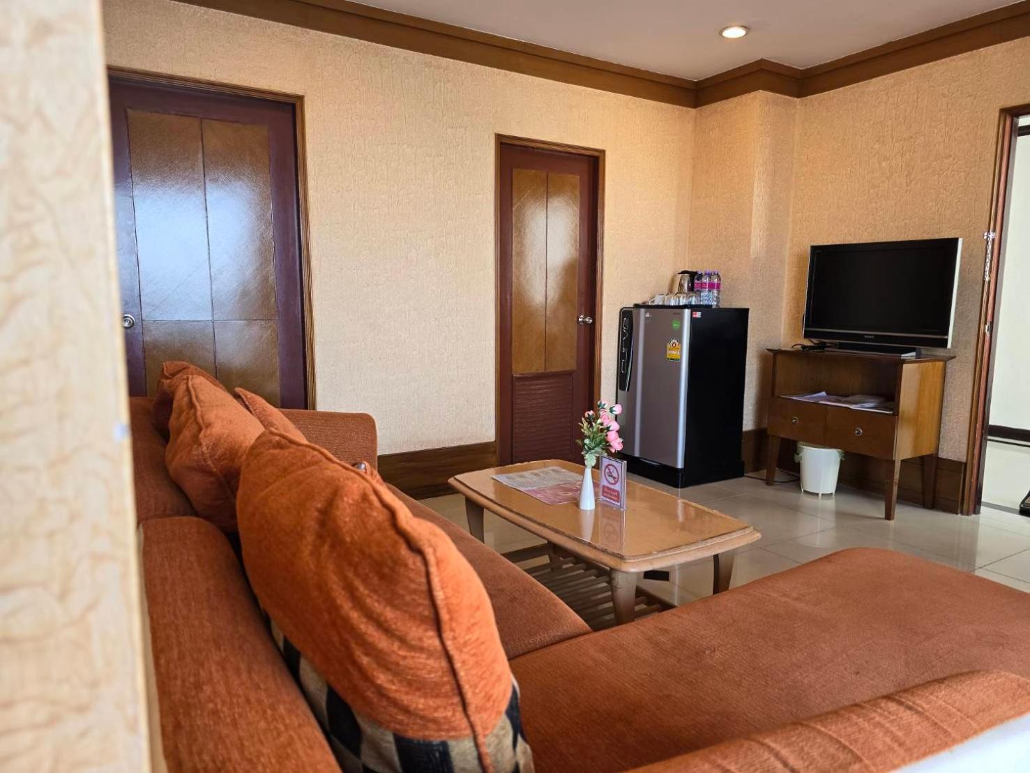 Family Junior Suite - Photo 7