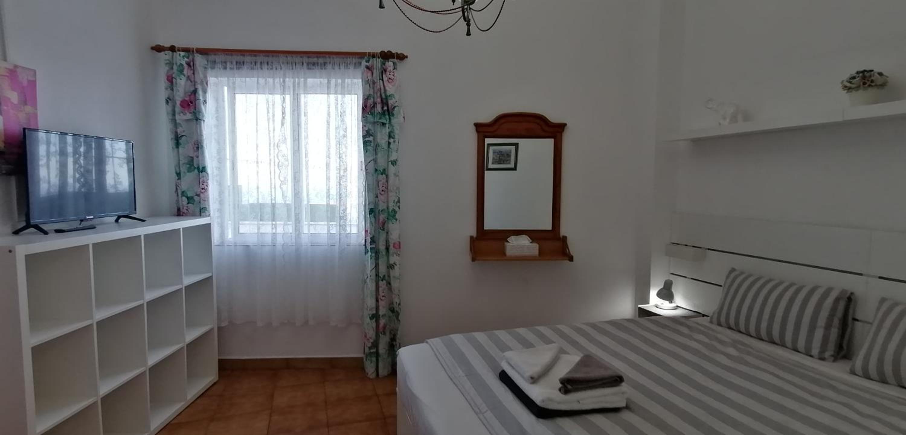 Large Double Room - Photo 15