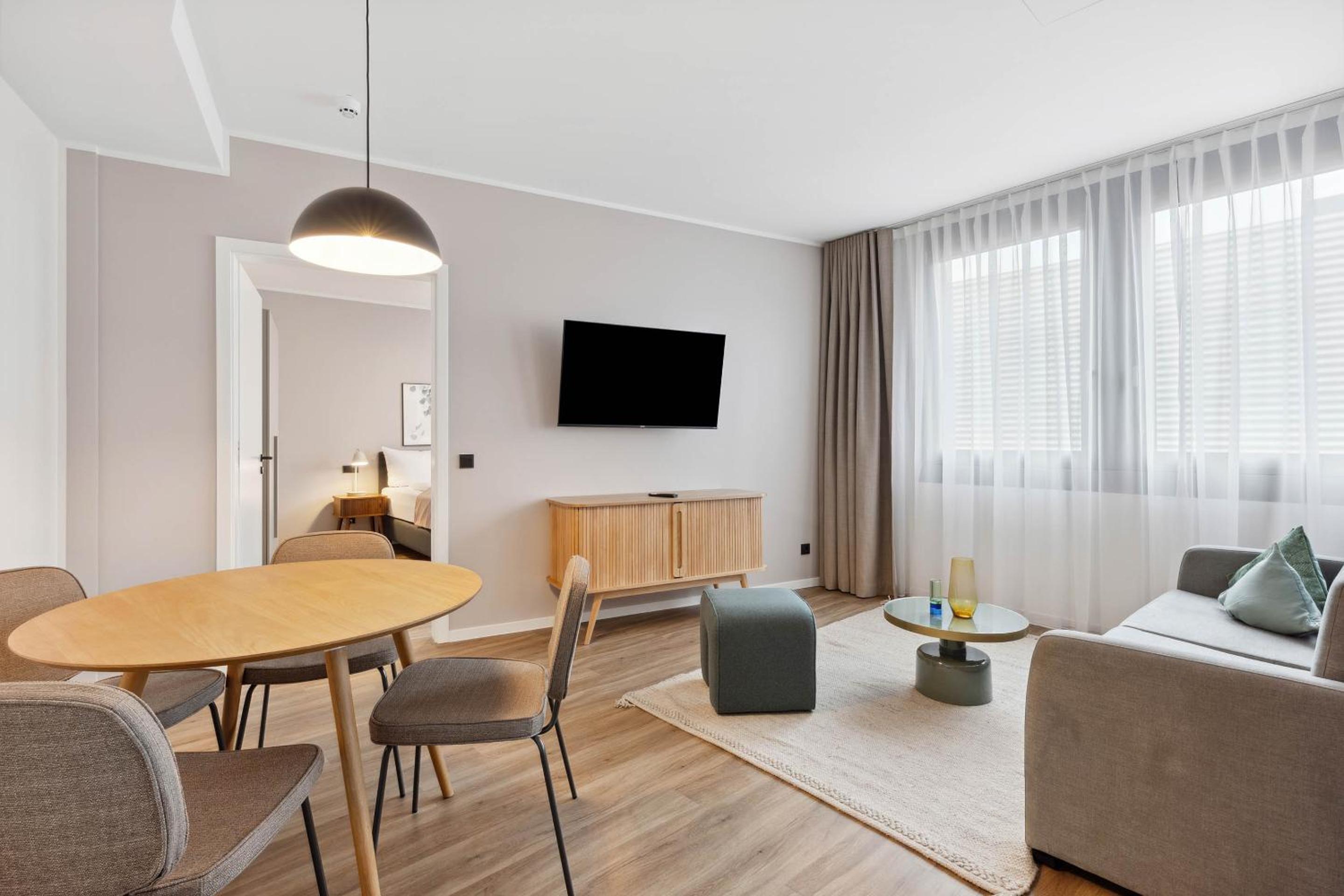 Comfort Suite With Sofa Bed - Photo 11