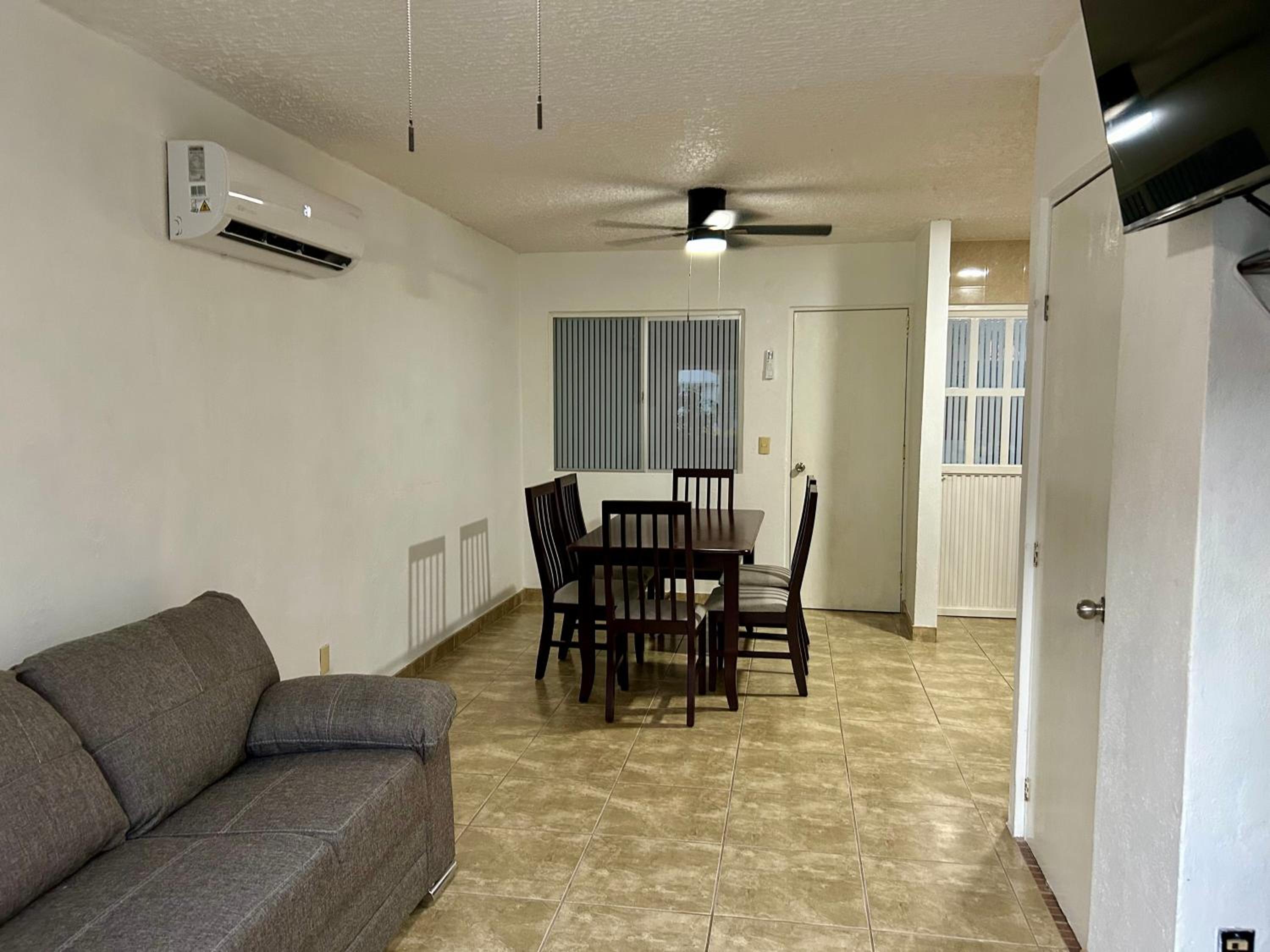 Three-Bedroom House photo 3