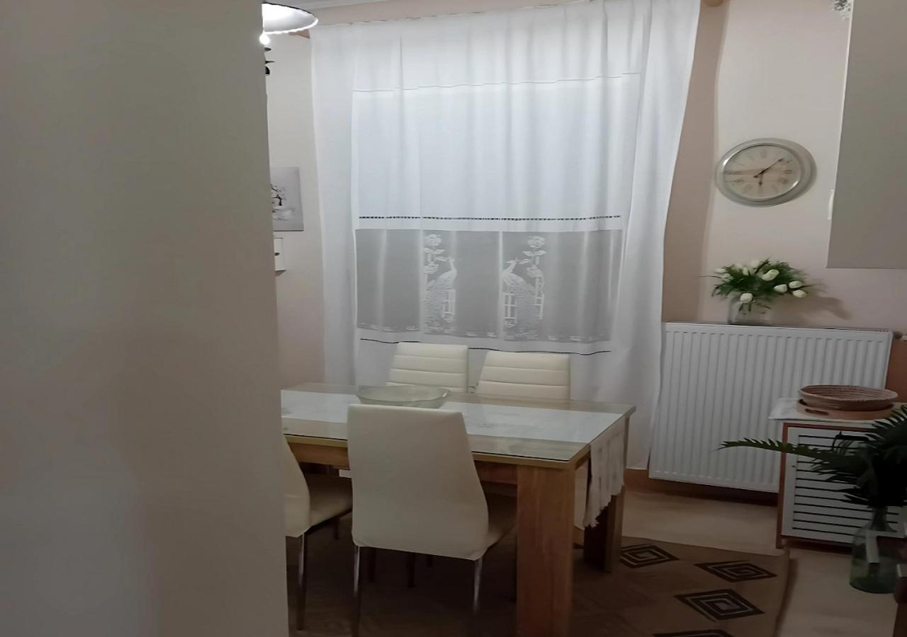 Two-Bedroom Villa photo 2
