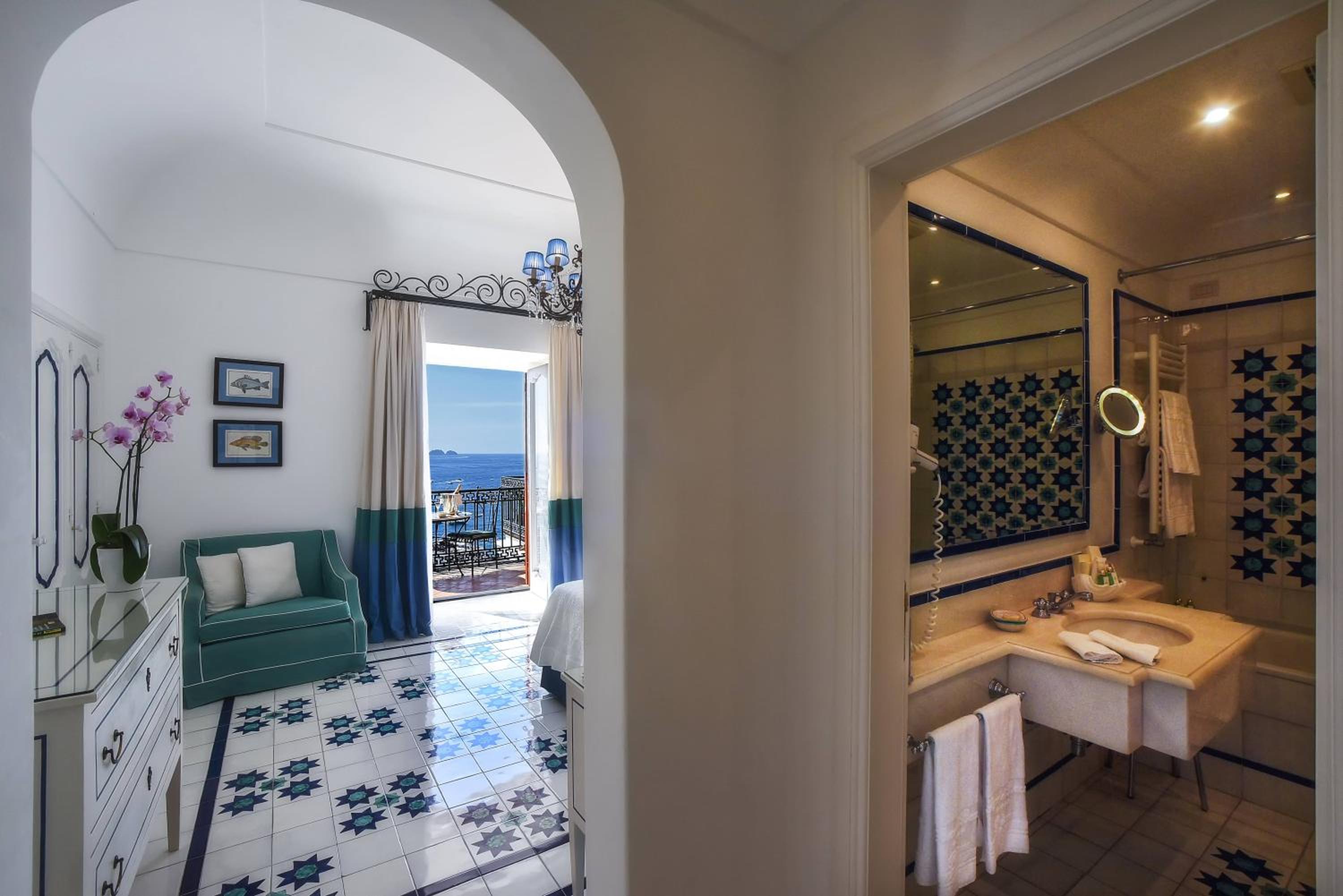 Superior Double Room With Small Terrace - Sea VIew - Photo 5