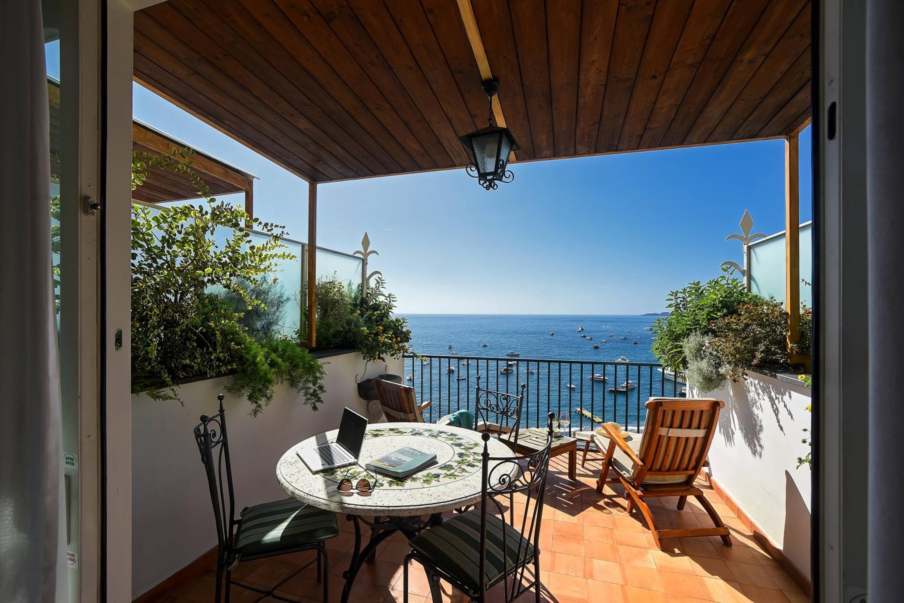 Superior Double Room With Small Terrace - Sea VIew - Photo 4