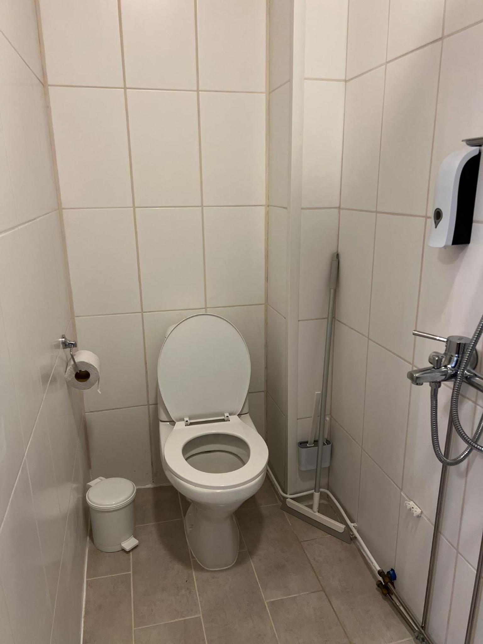 Large Double or Twin Room photo 3