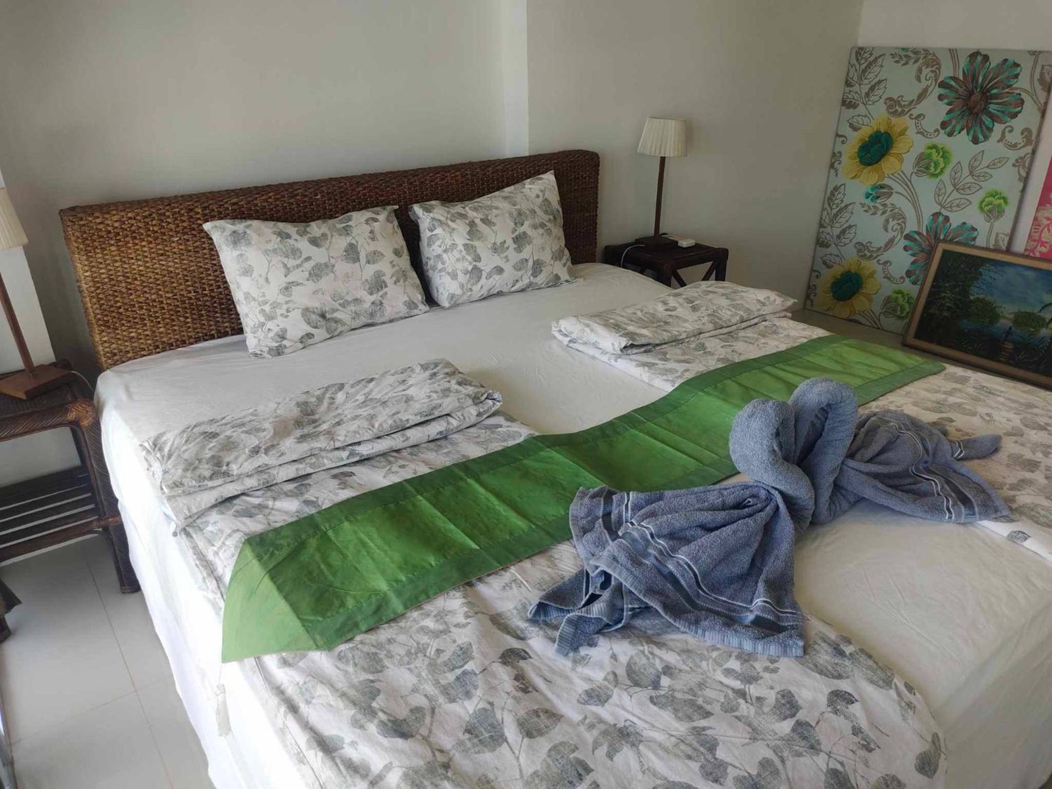Family Suite with Balcony - Photo 21