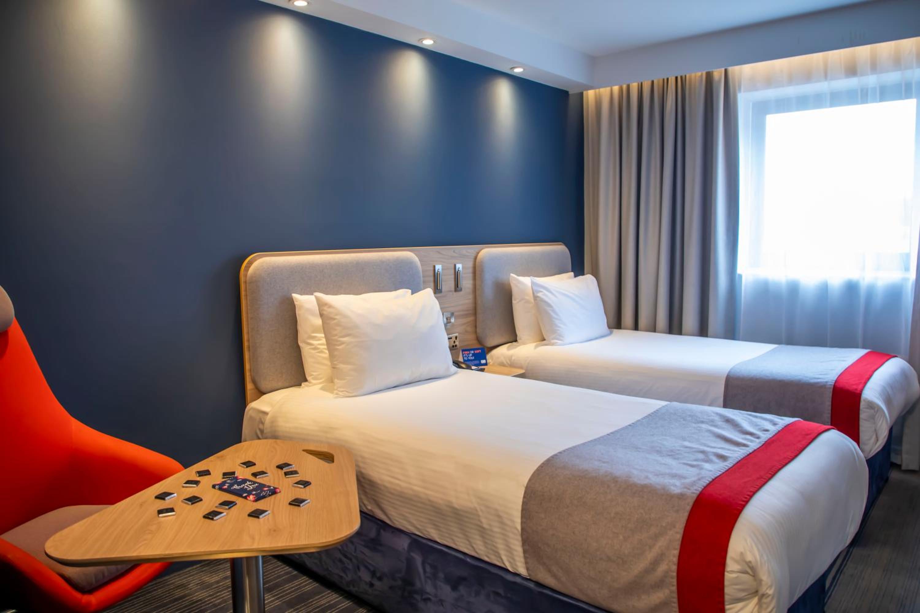 Standard Twin Room with Free Hot Breakfast photo 1