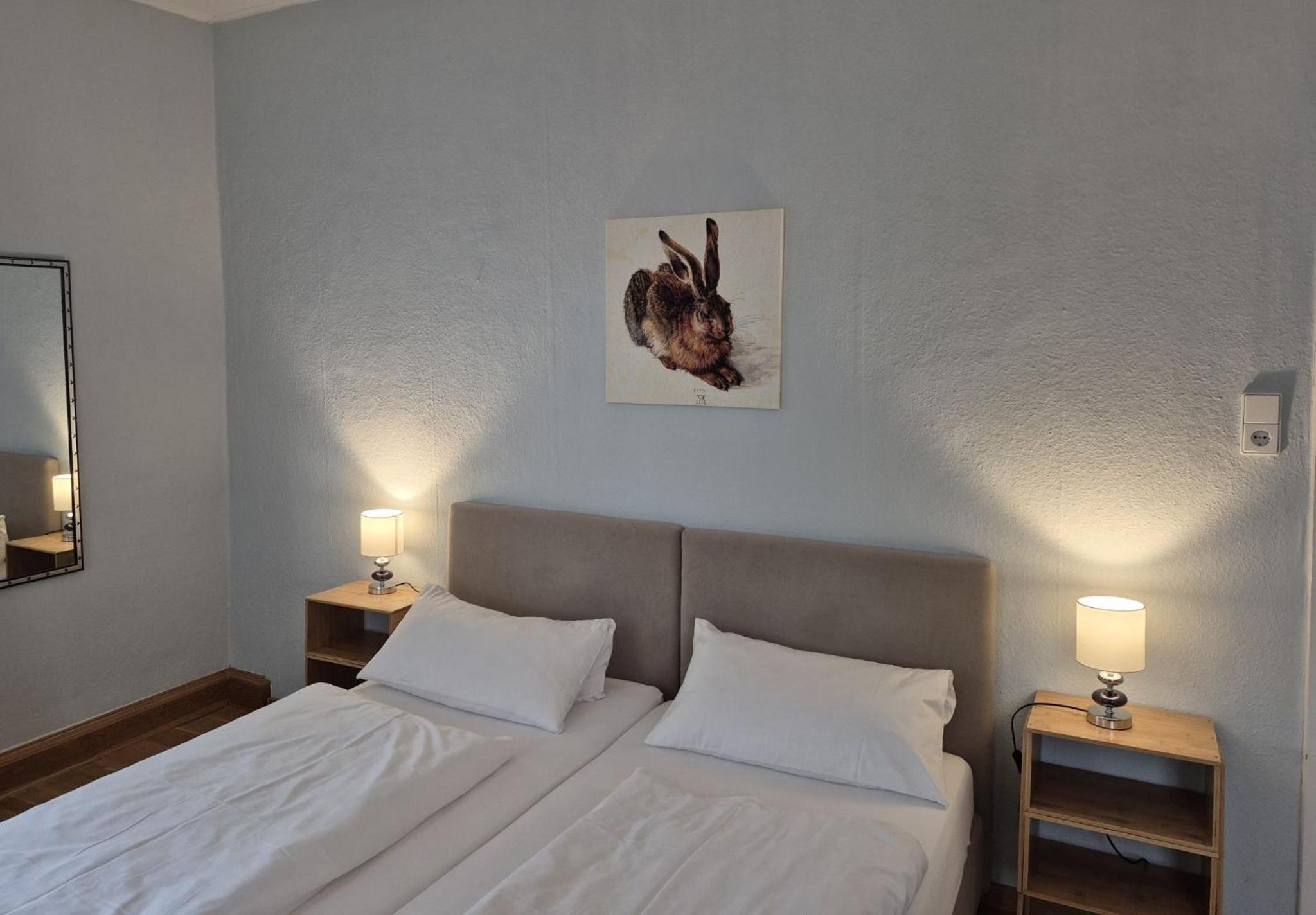 Double or Twin Room with Bathroom - Photo 6
