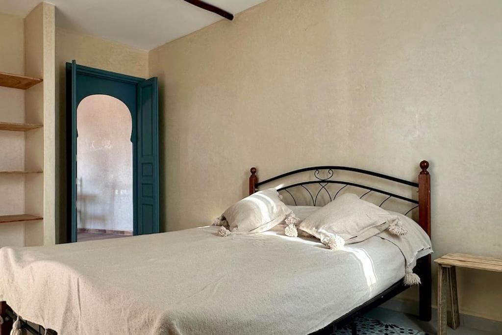 Two-Bedroom House photo 2