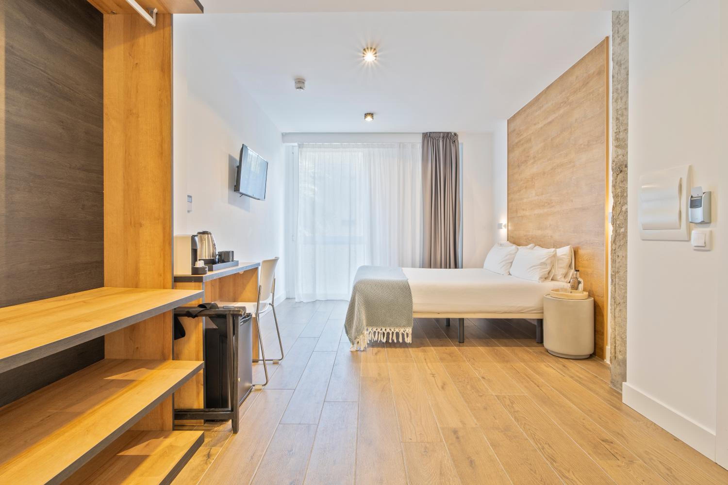 Double Room - Photo 19