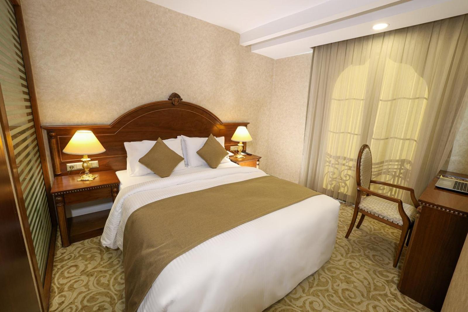 Standard Double Room - Photo 1