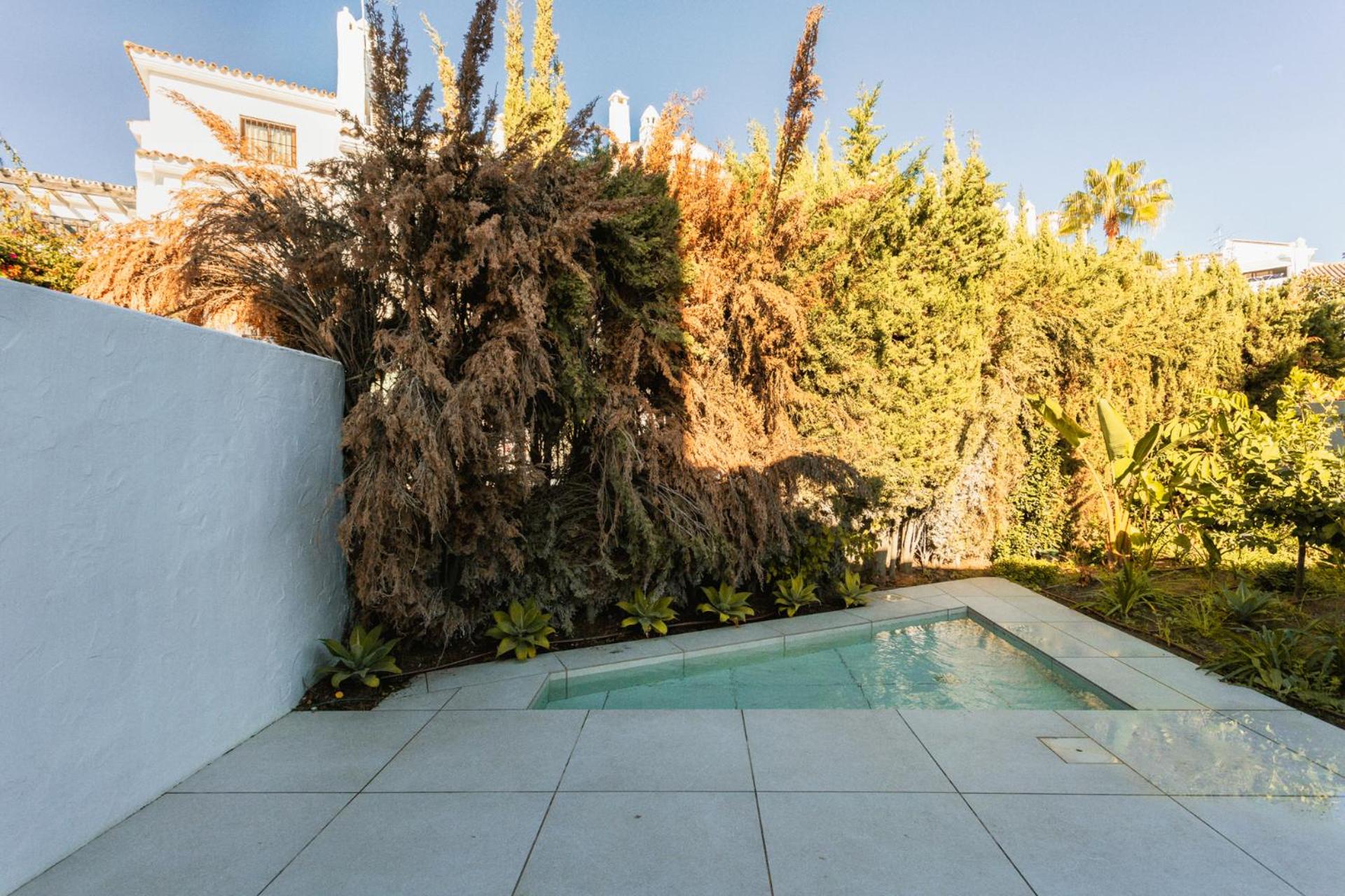 Premium Suite with Plunge Pool - Photo 21